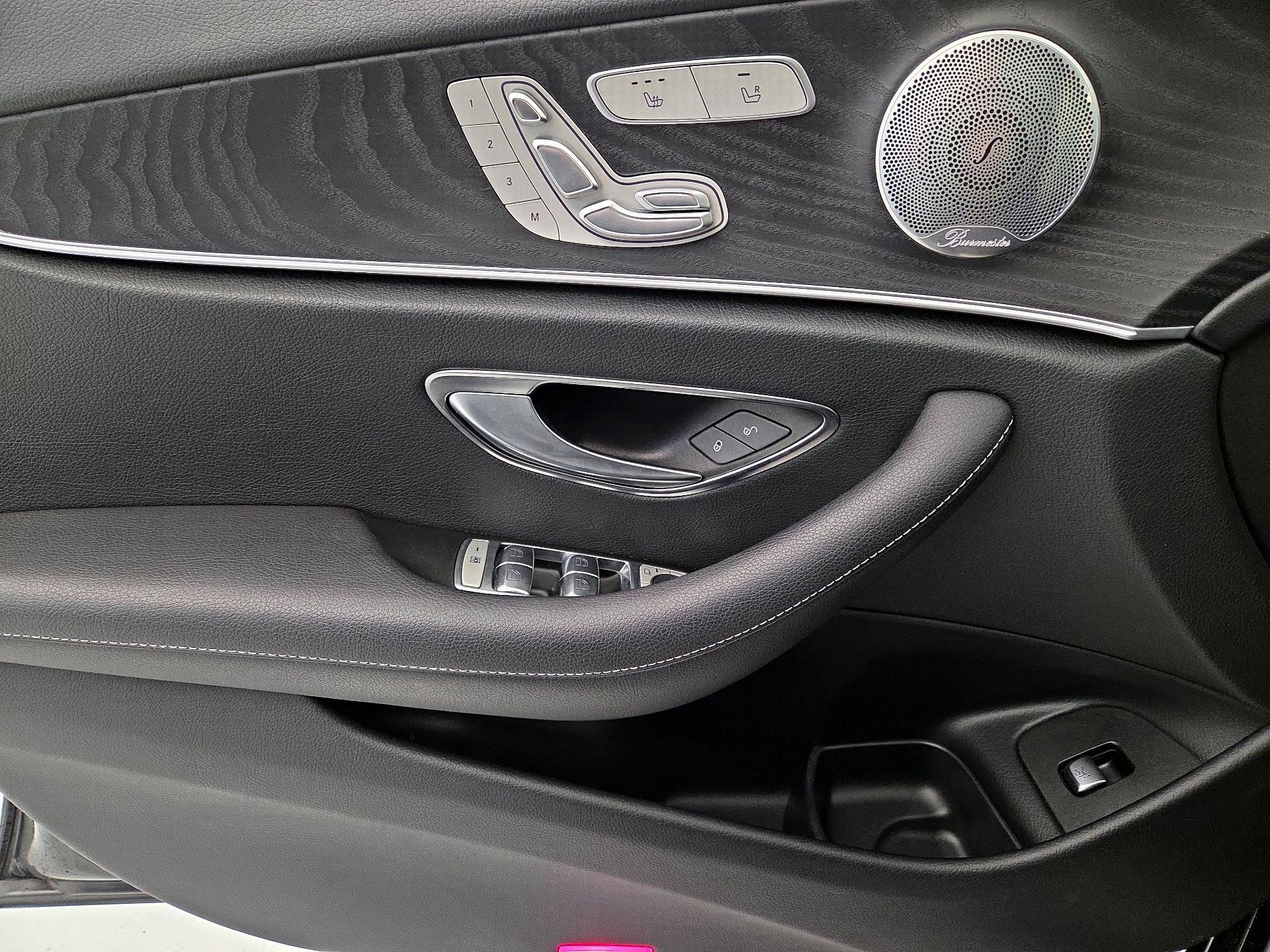 Thumbnail: 2019 Mercedes-Benz E-Class - 12