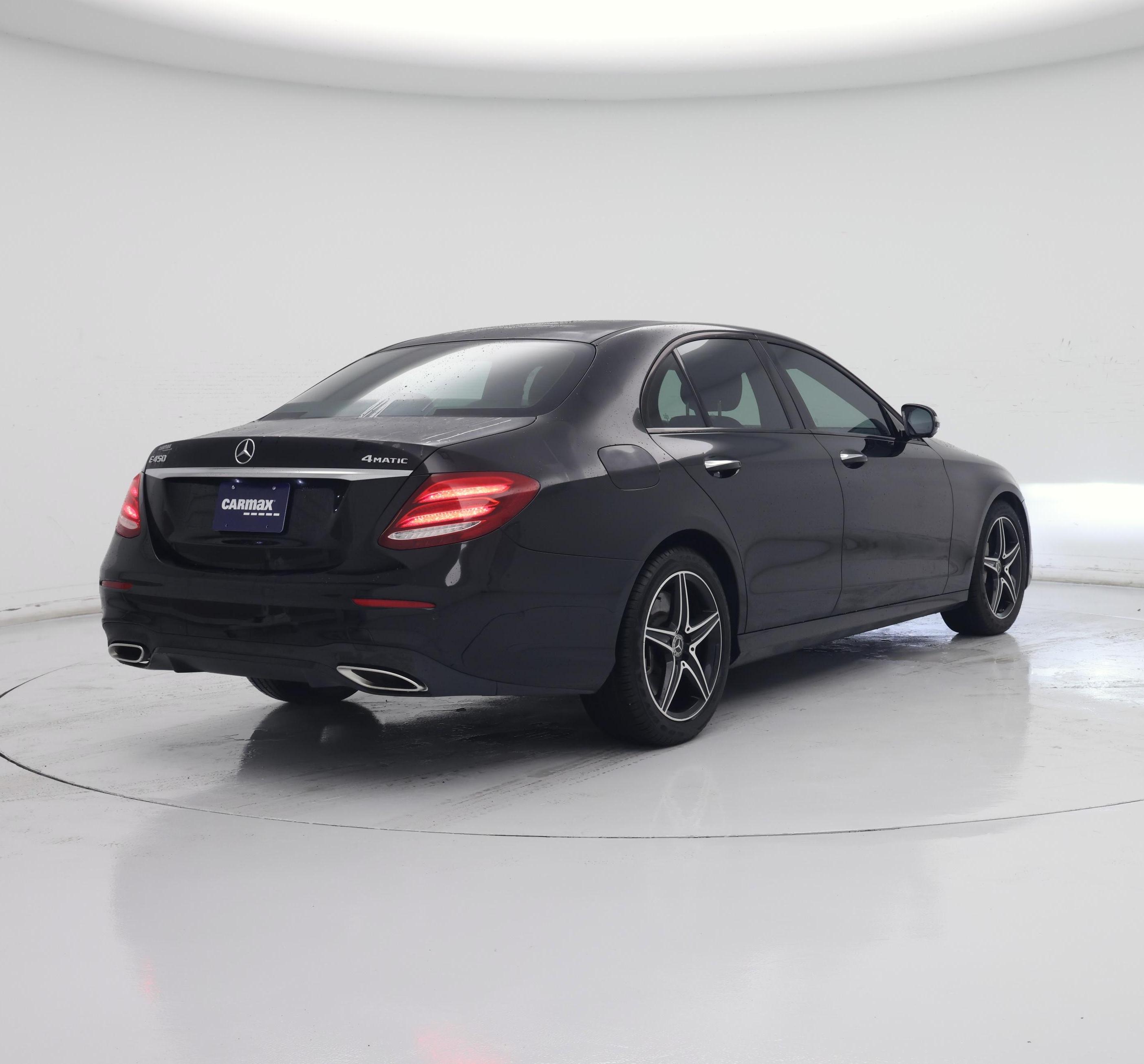 Thumbnail: 2019 Mercedes-Benz E-Class - 8