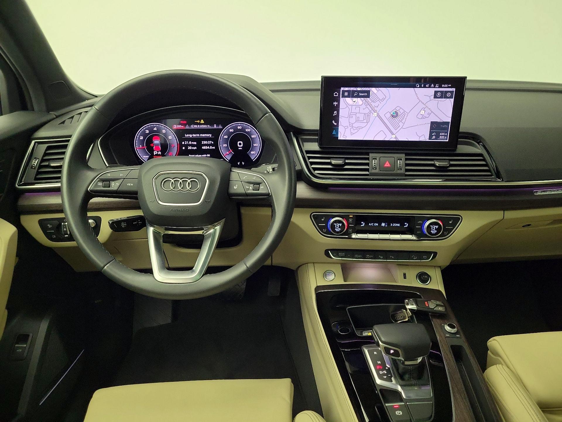 Thumbnail: 2022 Audi Q5 - 10