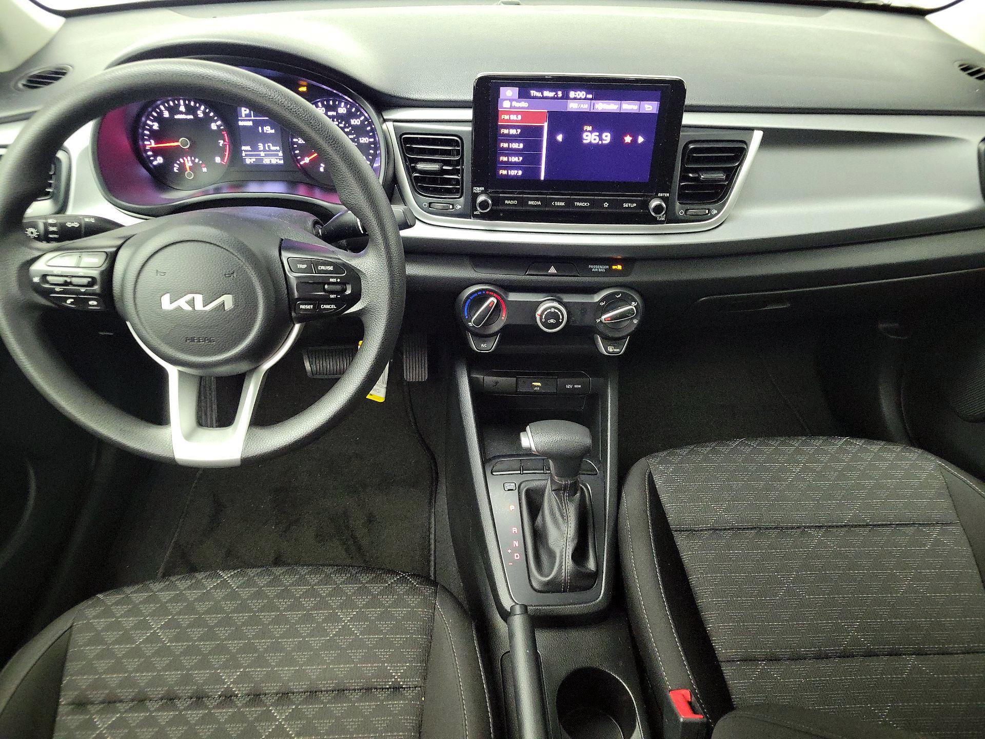 Thumbnail: 2022 Kia Forte - 9