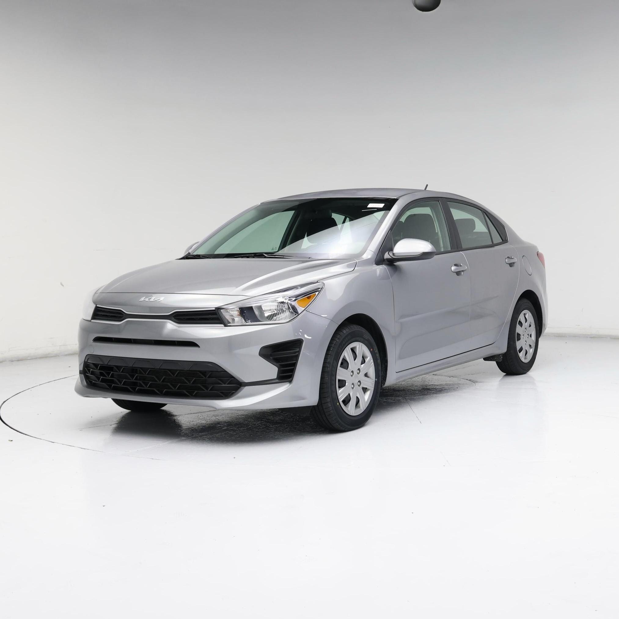 Thumbnail: 2022 Kia Forte - 4