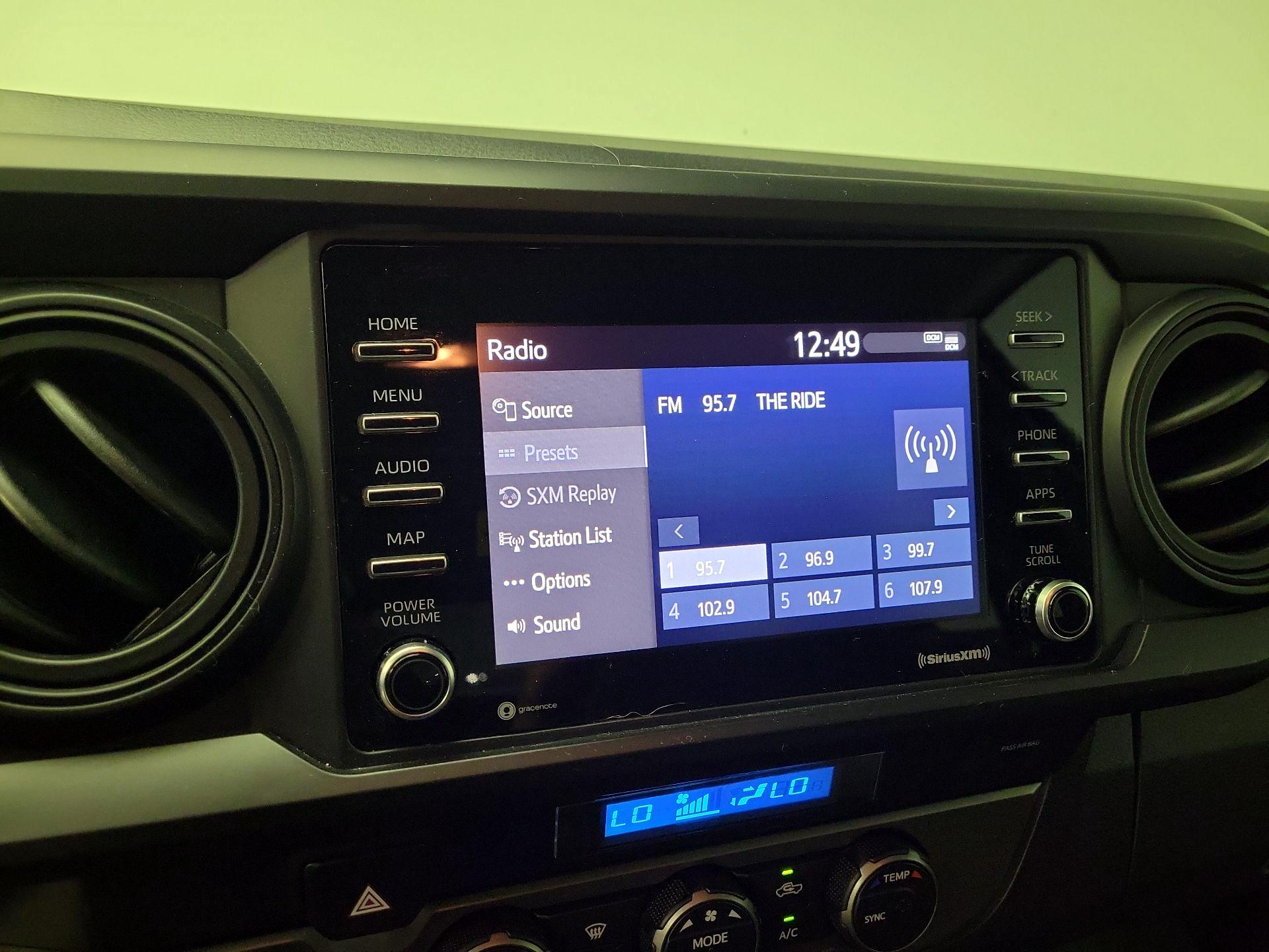 Thumbnail: 2021 Toyota Tacoma - 15