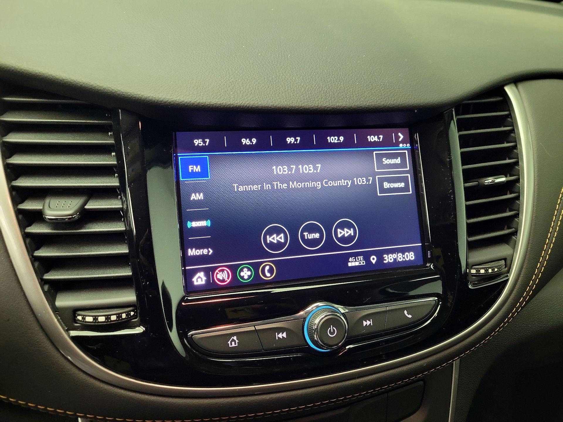 Thumbnail: 2022 Chevrolet Trax - 15