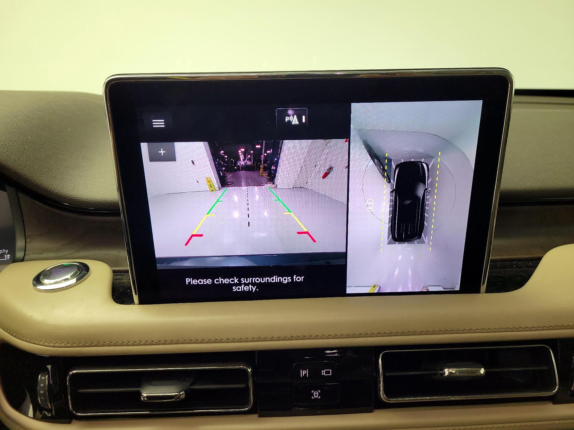 Thumbnail: 2021 Lincoln Aviator - 15