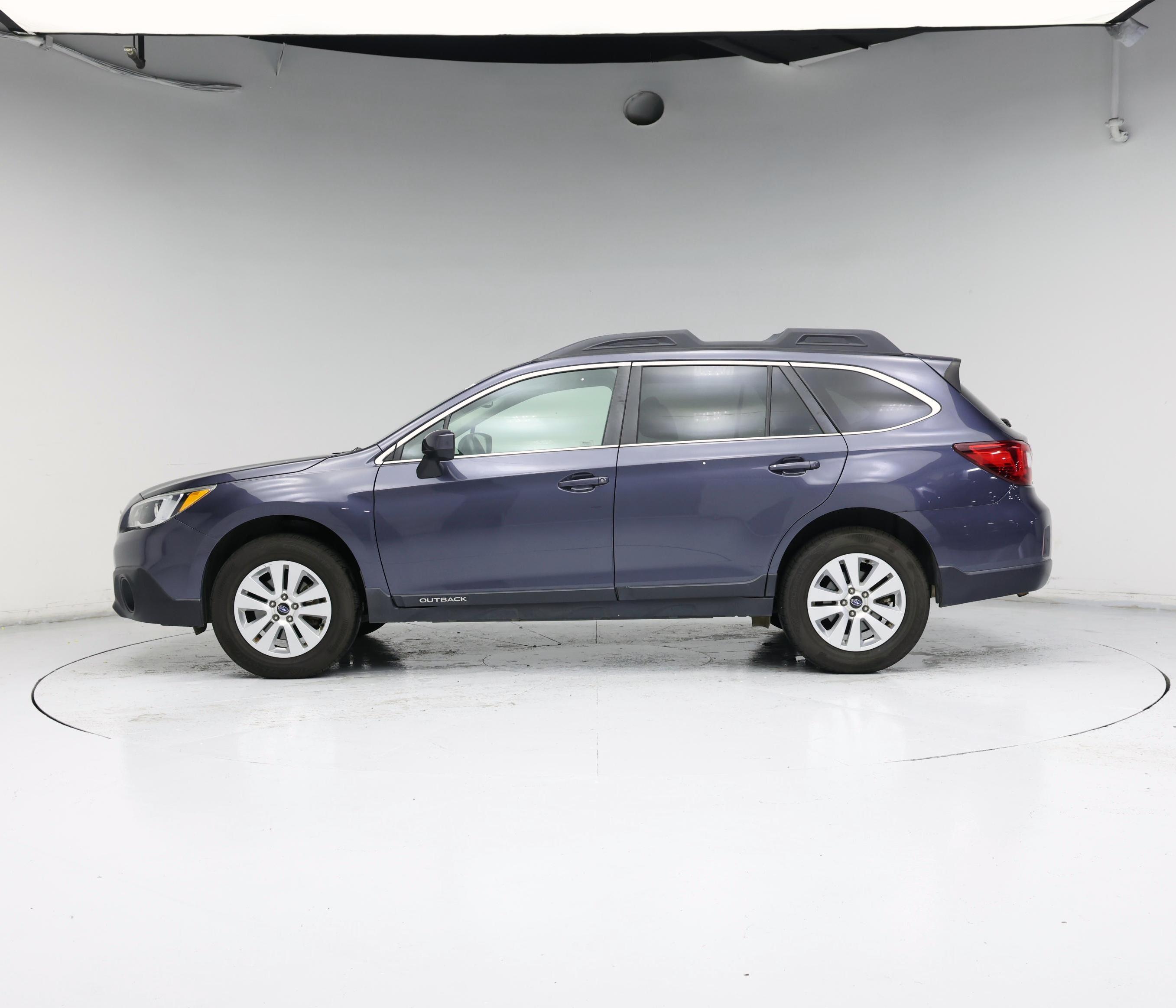 Thumbnail: 2017 Subaru Outback - 3