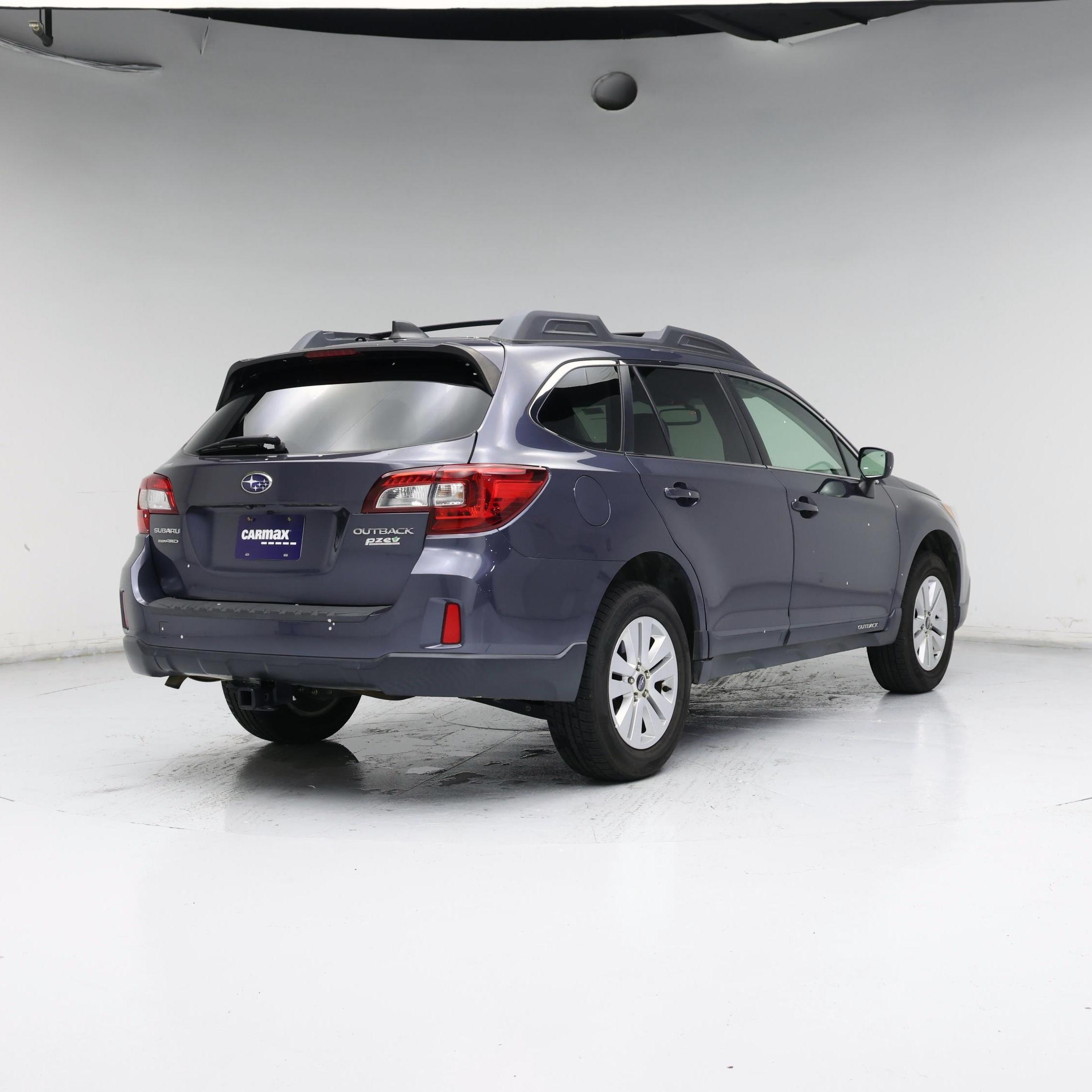 Thumbnail: 2017 Subaru Outback - 8