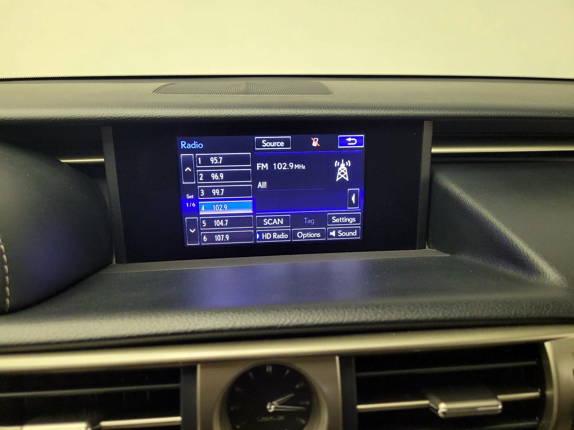 Thumbnail: 2016 Lexus IS - 16