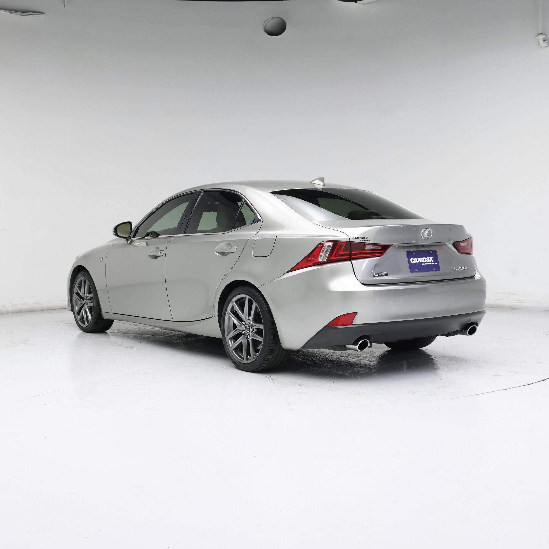 Thumbnail: 2016 Lexus IS - 2