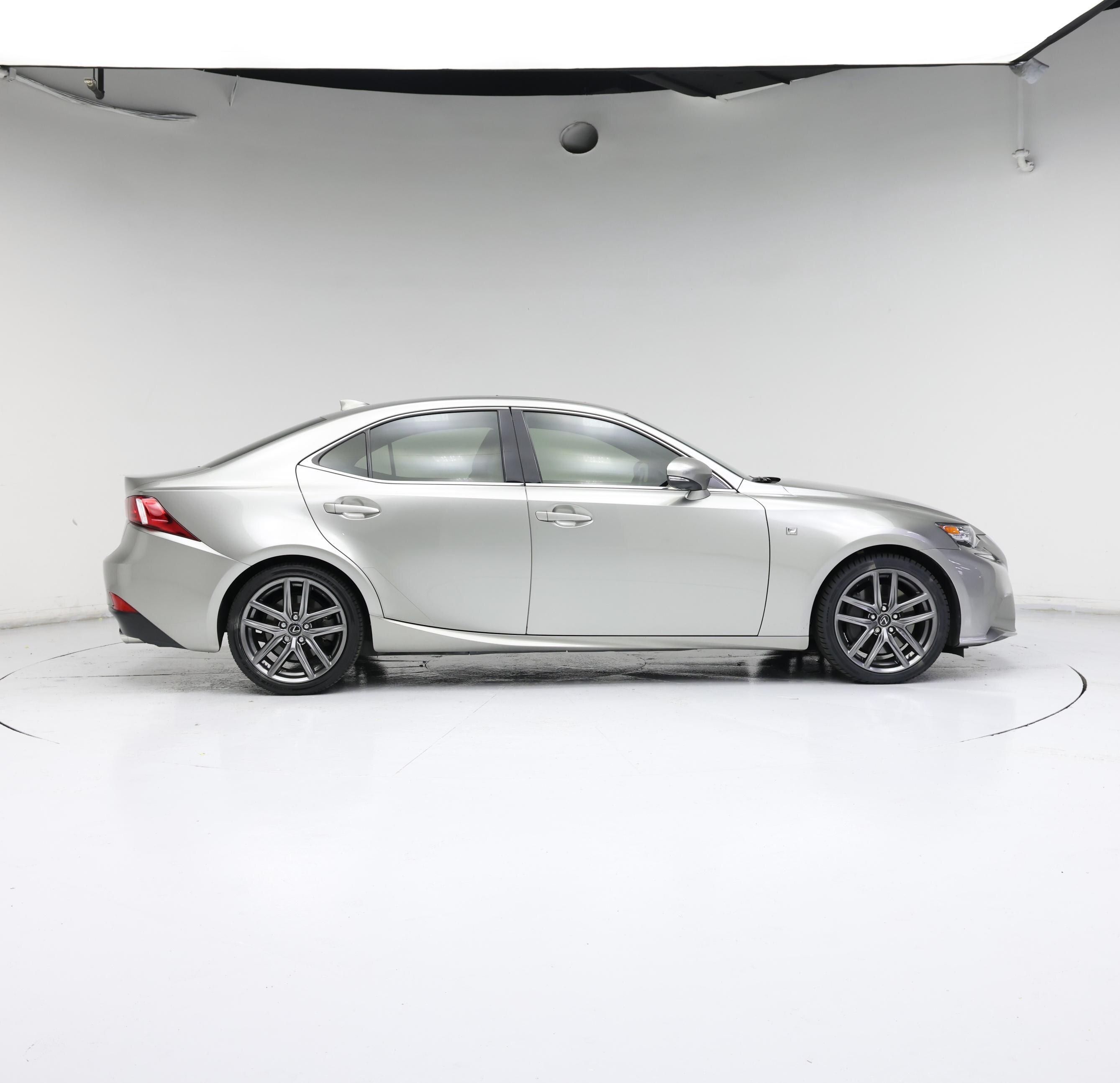 Thumbnail: 2016 Lexus IS - 7