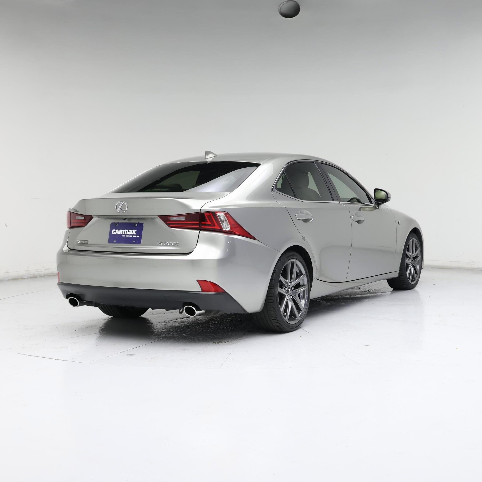 Thumbnail: 2016 Lexus IS - 8