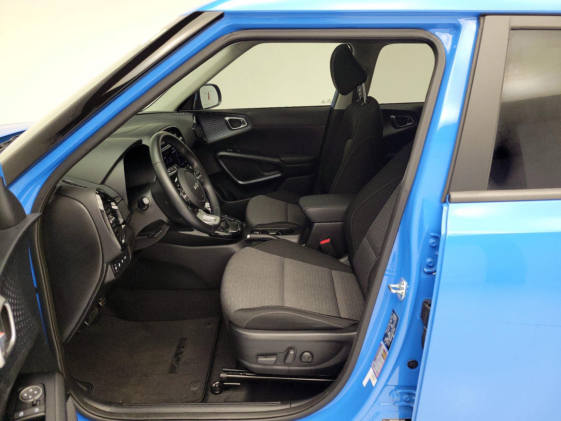 Thumbnail: 2024 Kia Soul - 11