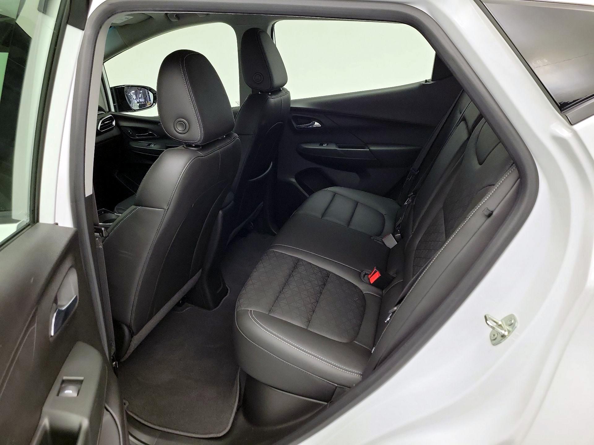 Thumbnail: 2022 Chevrolet Bolt EV - 19