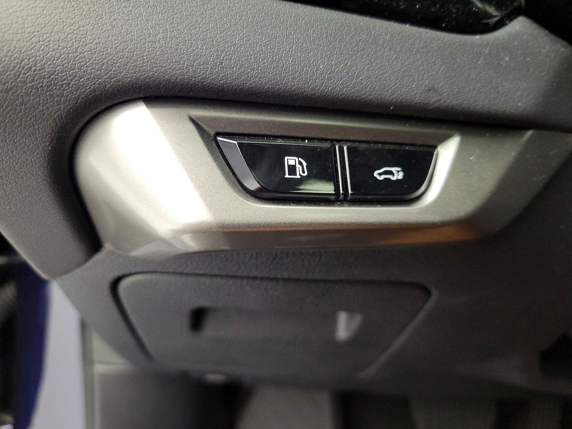 Thumbnail: 2023 Lexus RX - 13