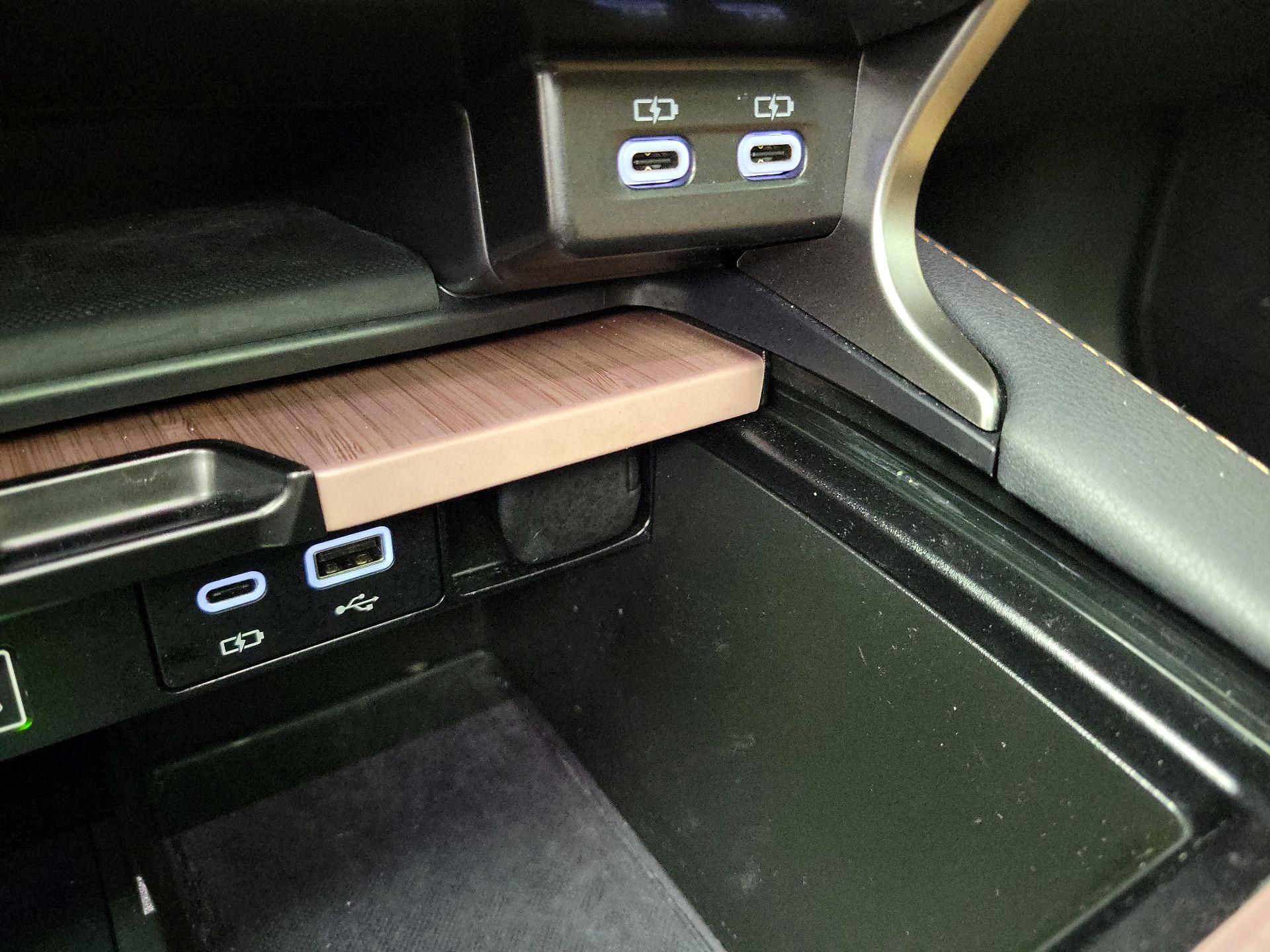 Thumbnail: 2023 Lexus RX - 19