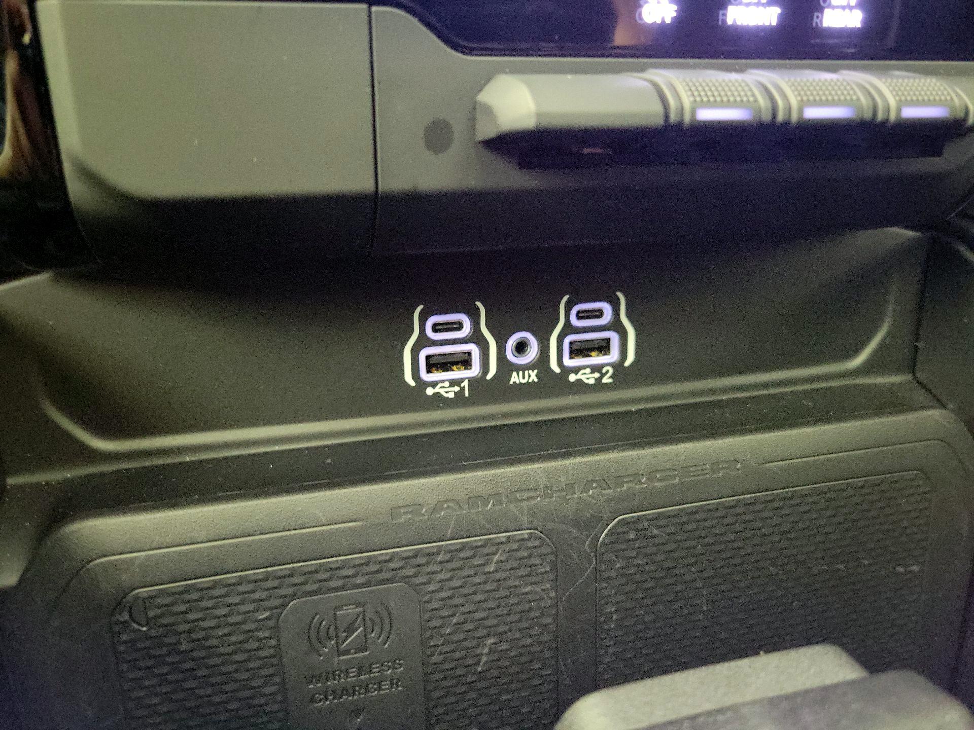 Thumbnail: 2025 RAM 1500 - 19