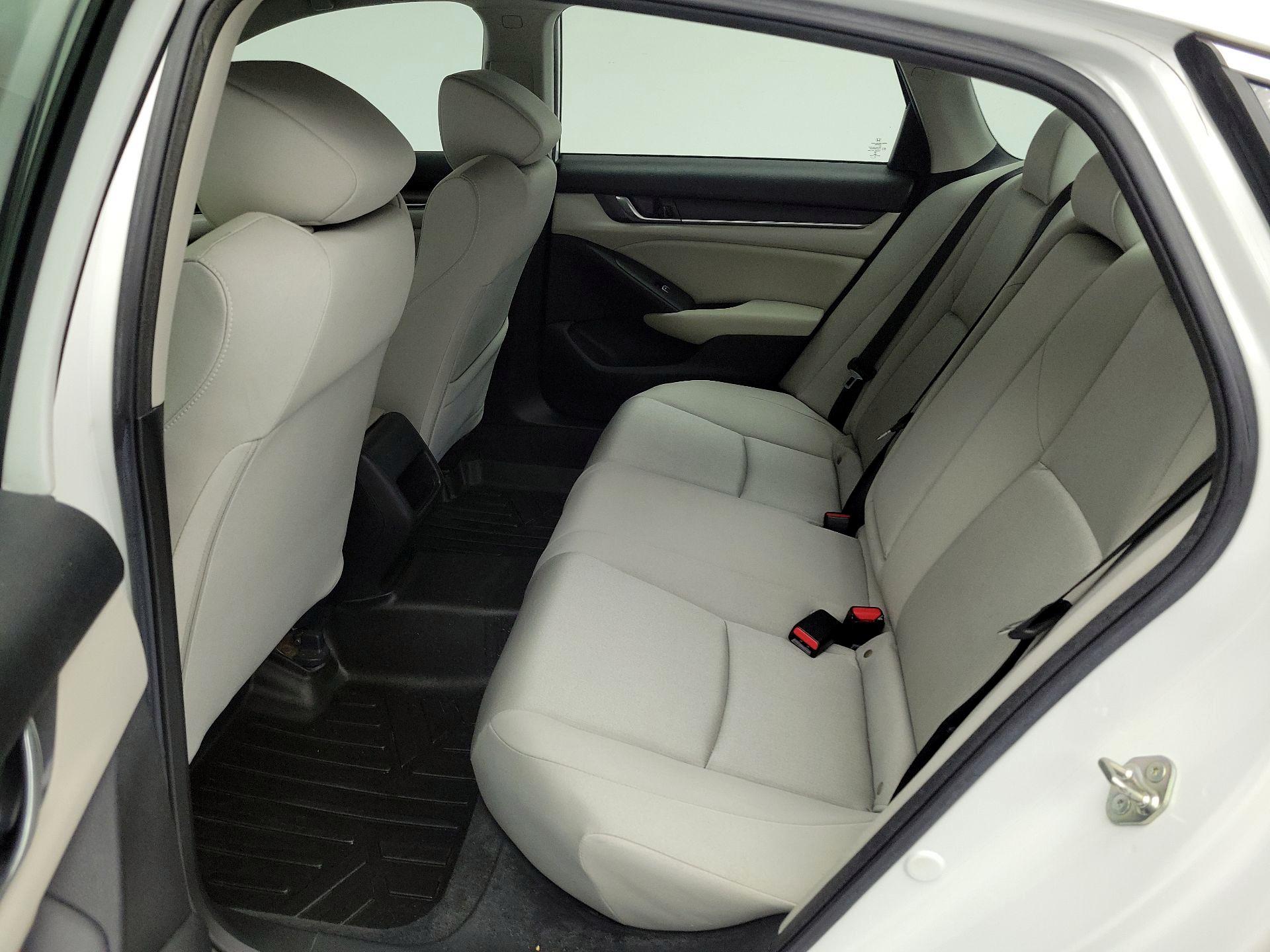 Thumbnail: 2019 Honda Accord - 18