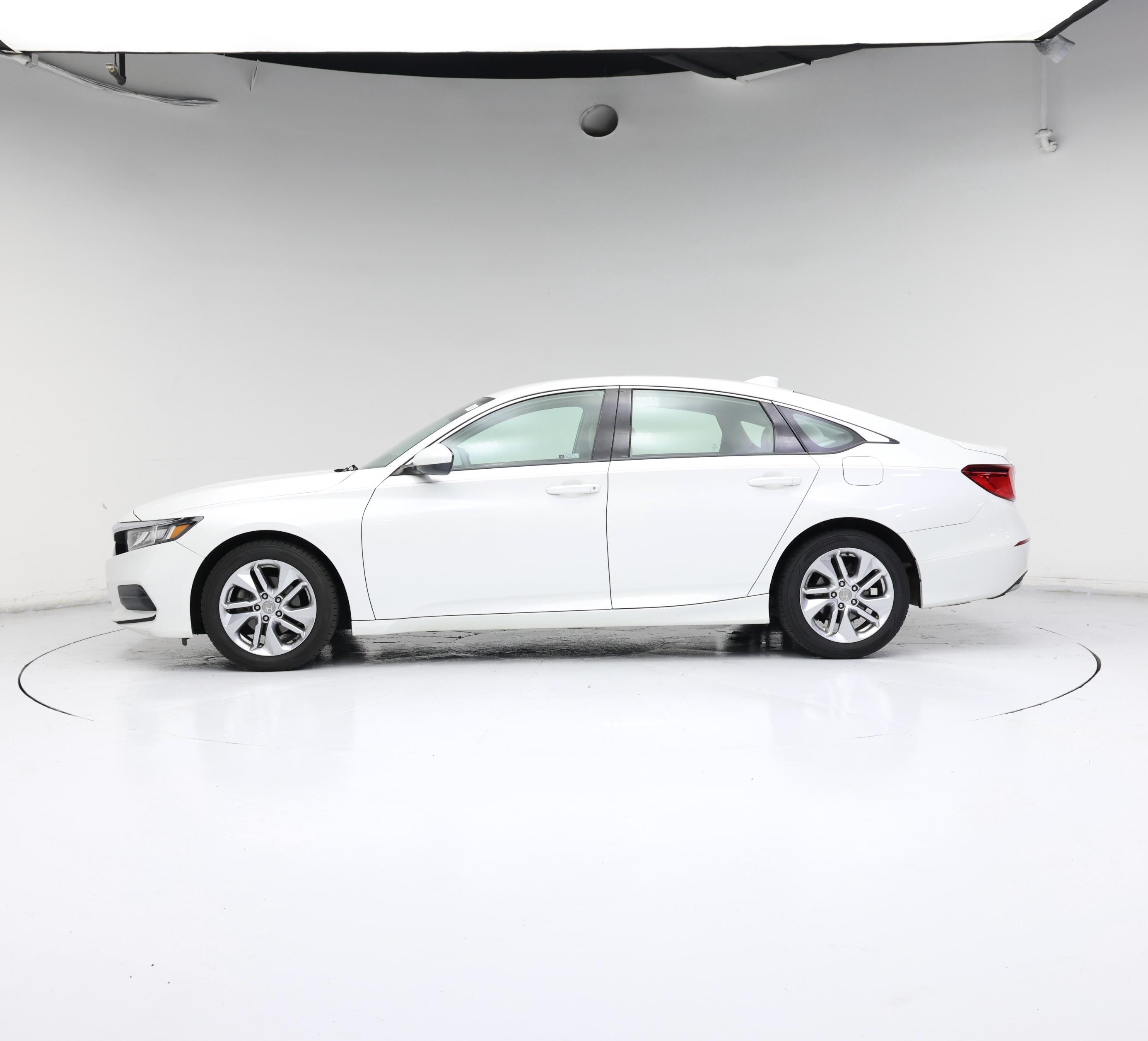 Thumbnail: 2019 Honda Accord - 3