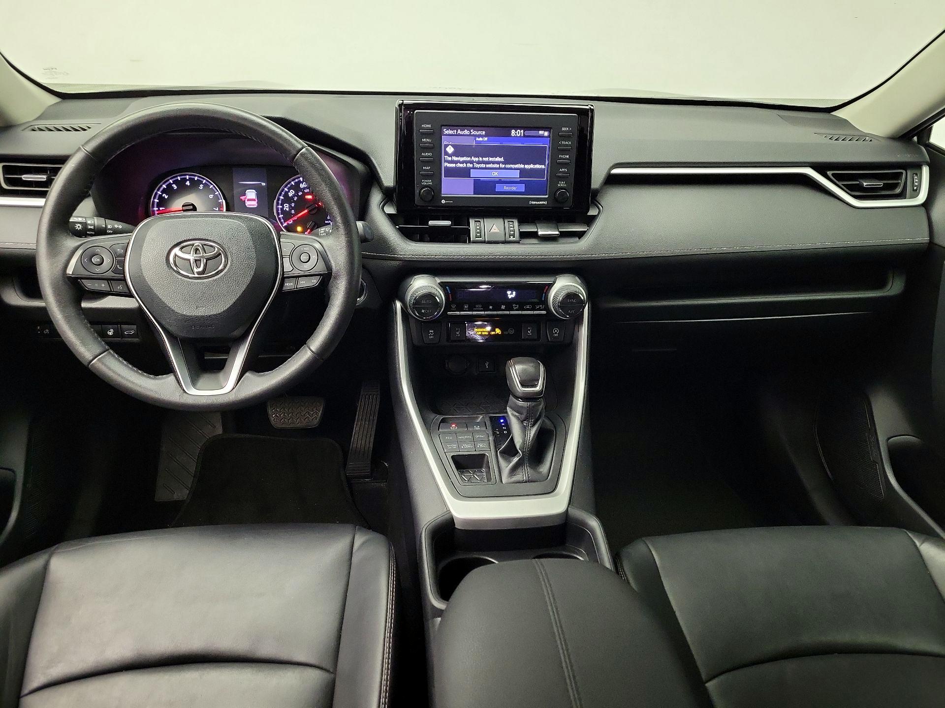 Thumbnail: 2021 Toyota RAV4 - 9