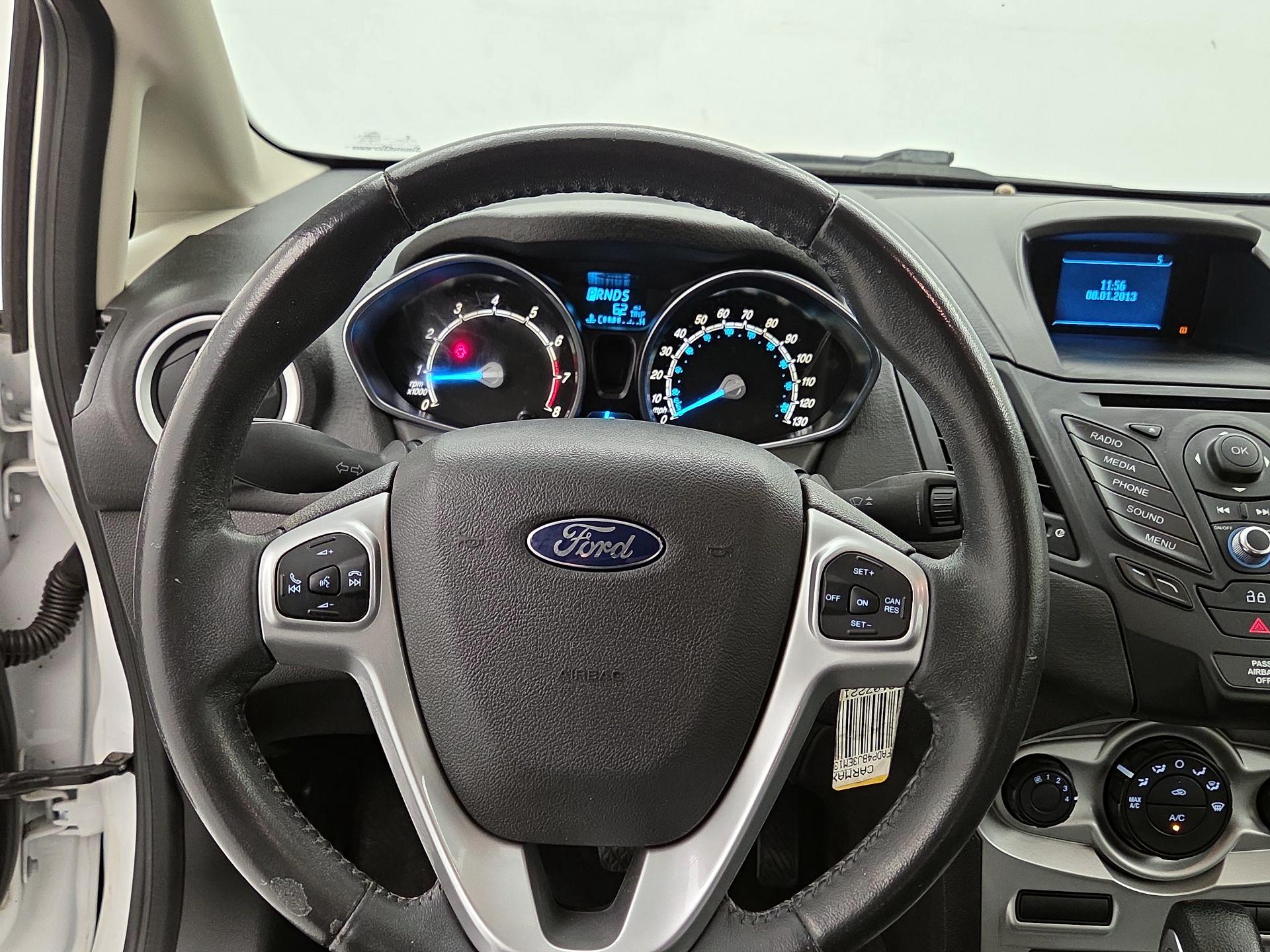 Thumbnail: 2014 Ford Fiesta - 10