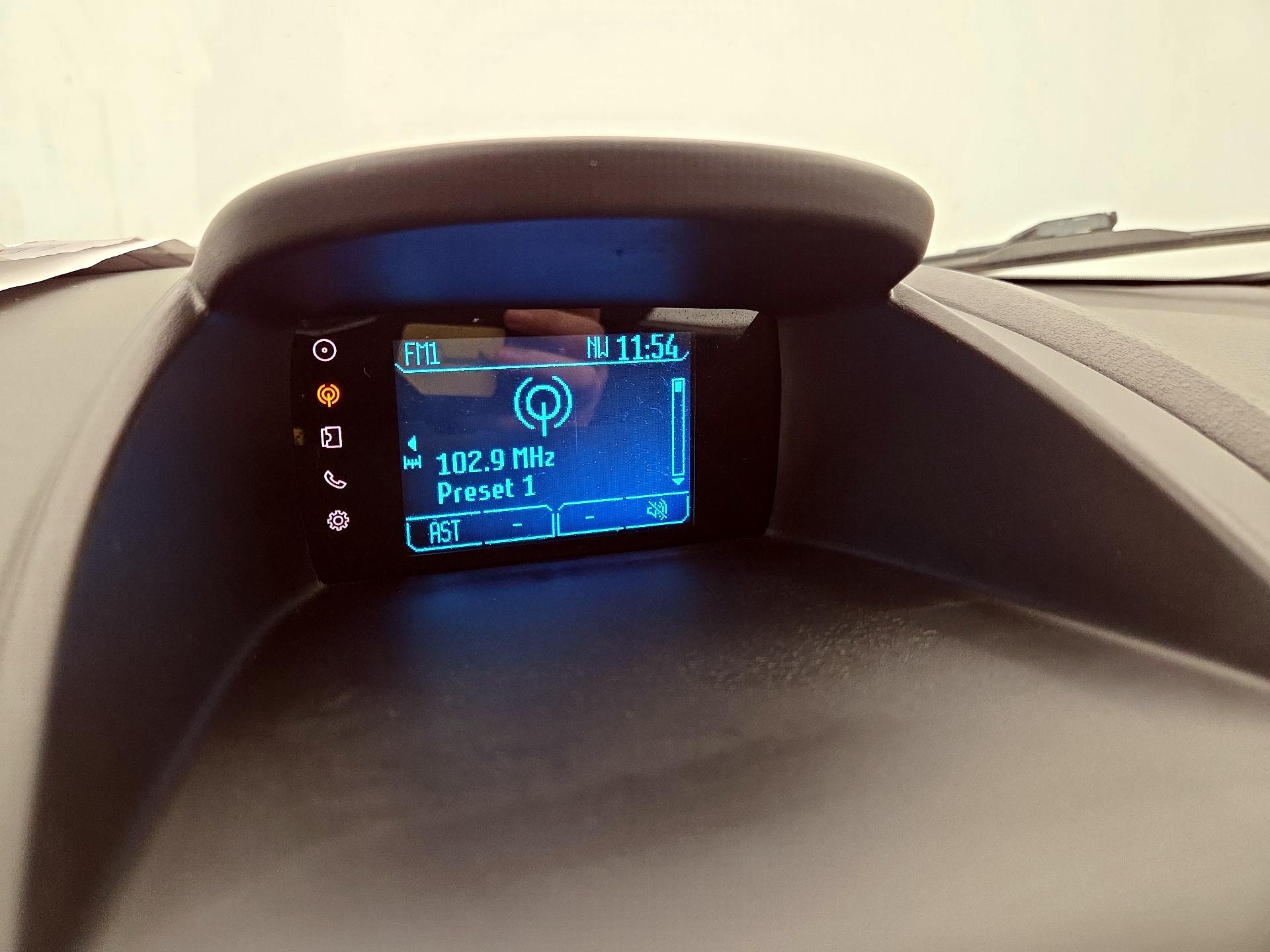 Thumbnail: 2014 Ford Fiesta - 14