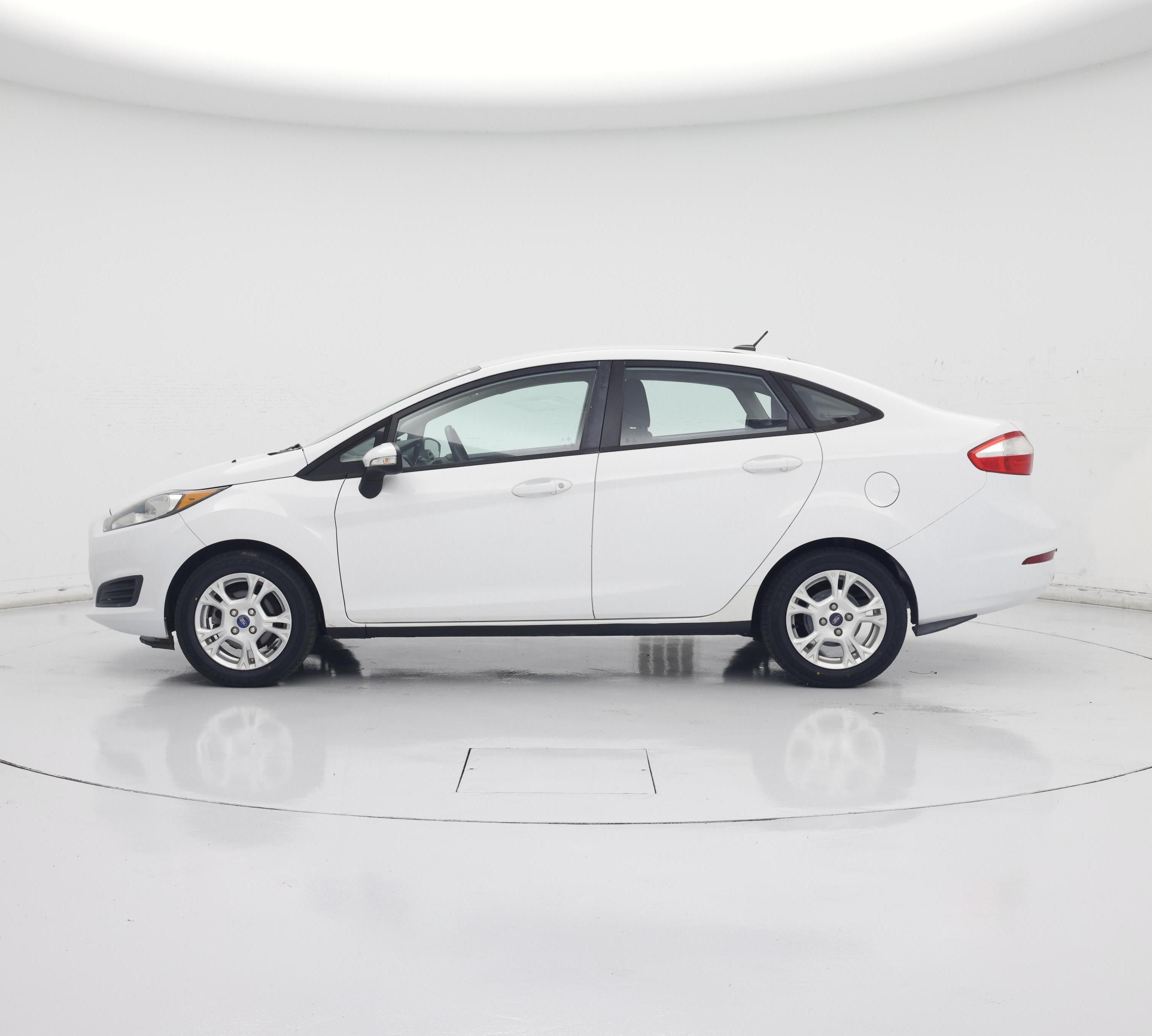 Thumbnail: 2014 Ford Fiesta - 3