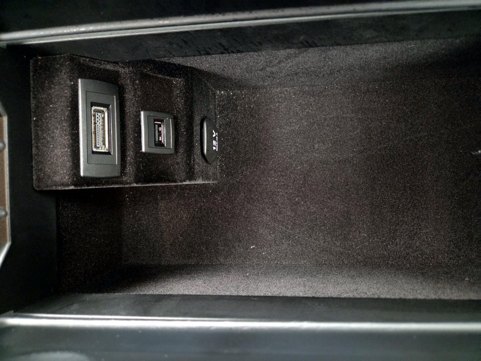 Thumbnail: 2015 Mercedes-Benz SL-Class - 19