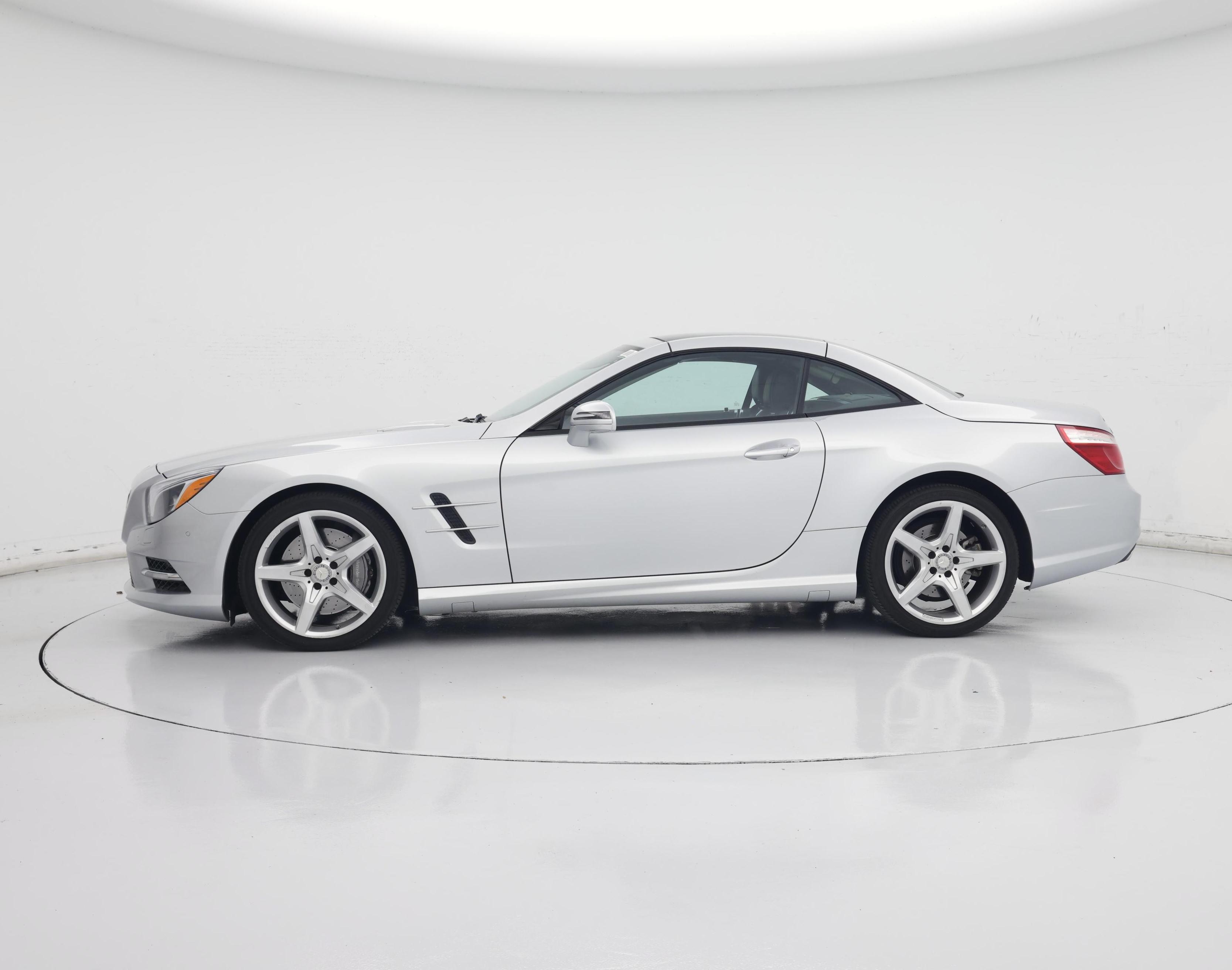 Thumbnail: 2015 Mercedes-Benz SL-Class - 3