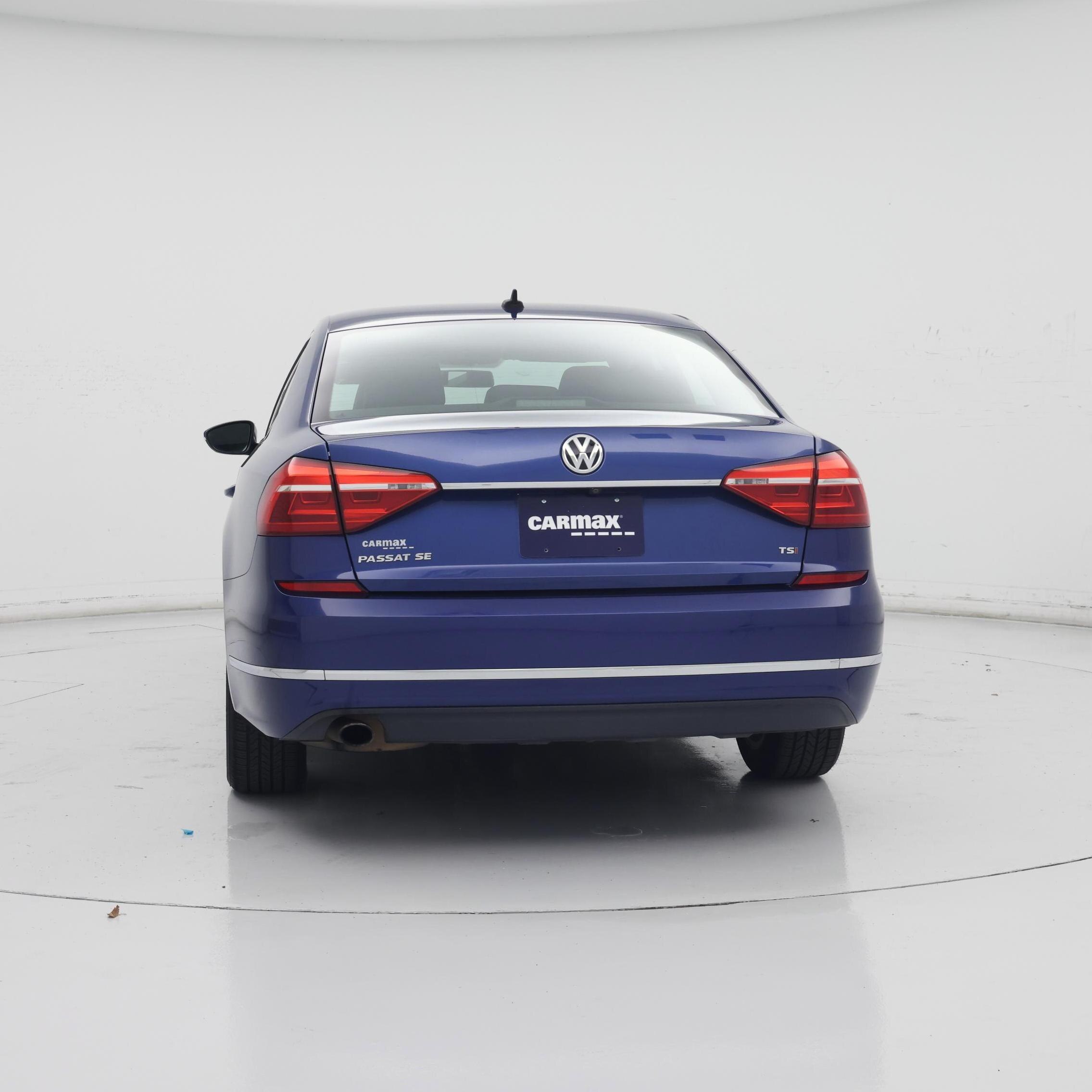 Thumbnail: 2016 Volkswagen Passat - 6