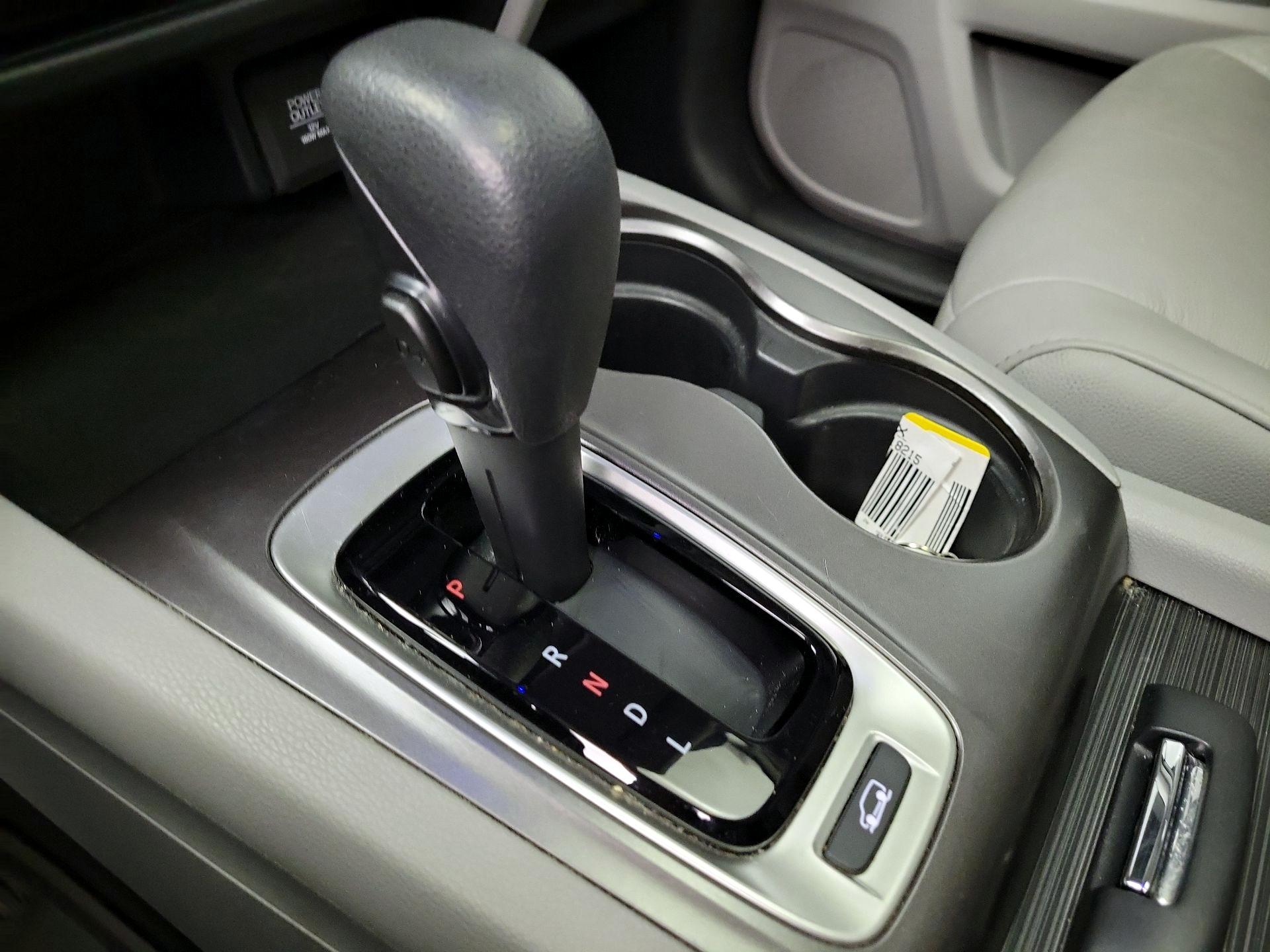 Thumbnail: 2020 Honda Pilot - 17