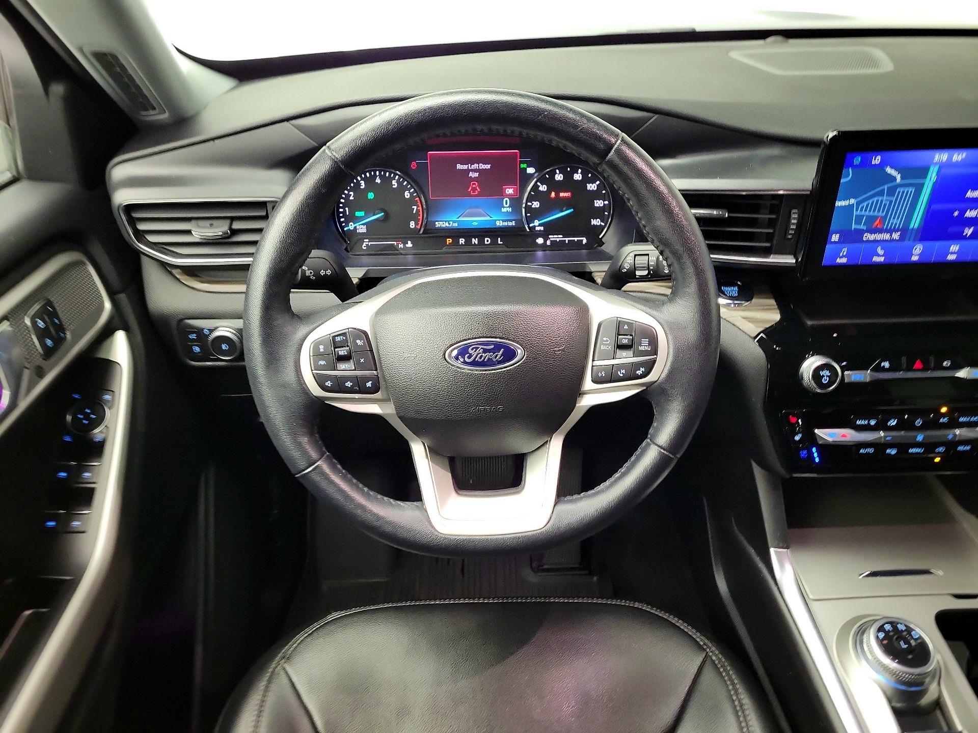 Thumbnail: 2022 Ford Explorer - 10