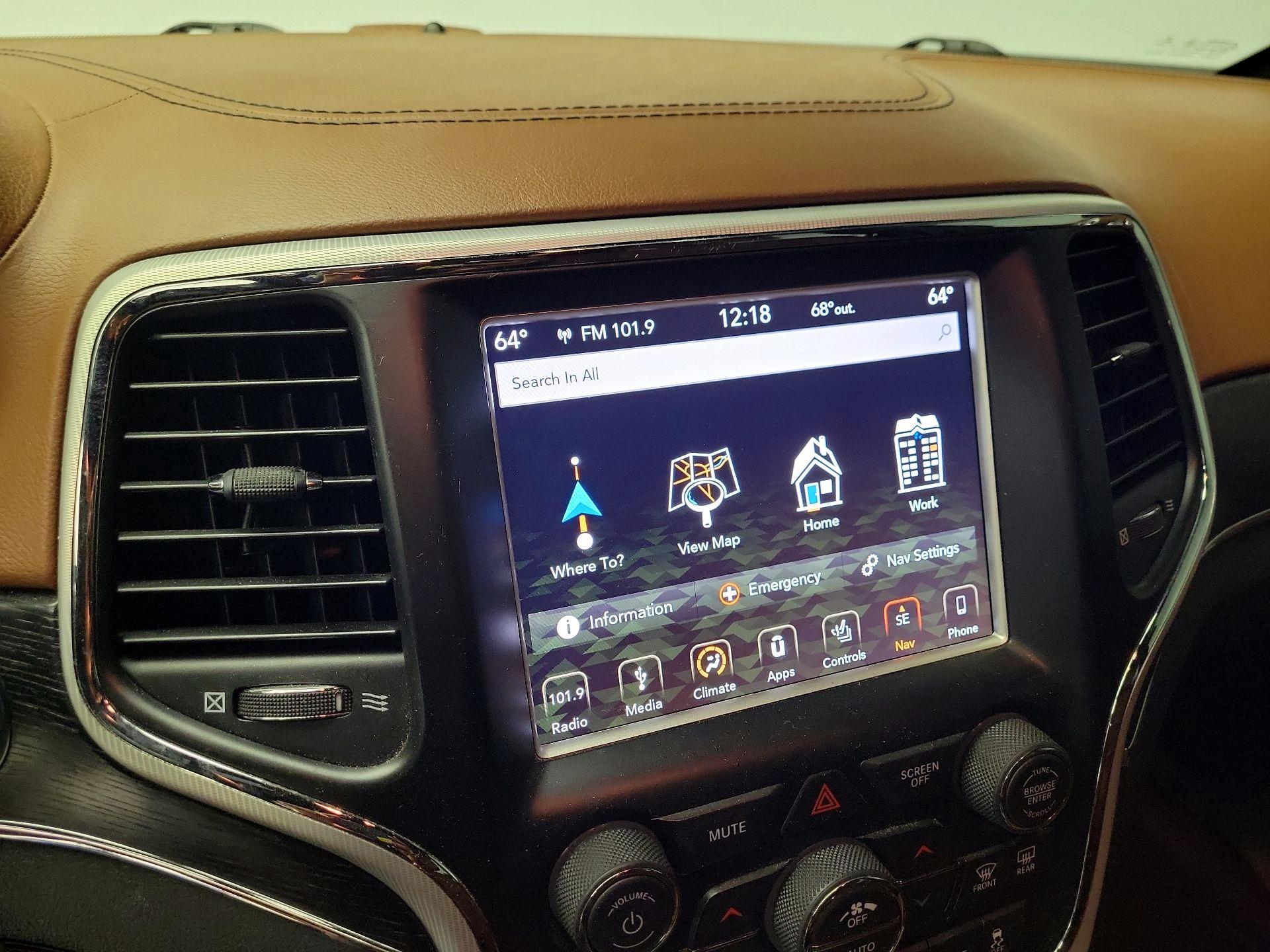 Thumbnail: 2018 Jeep Grand Cherokee - 14