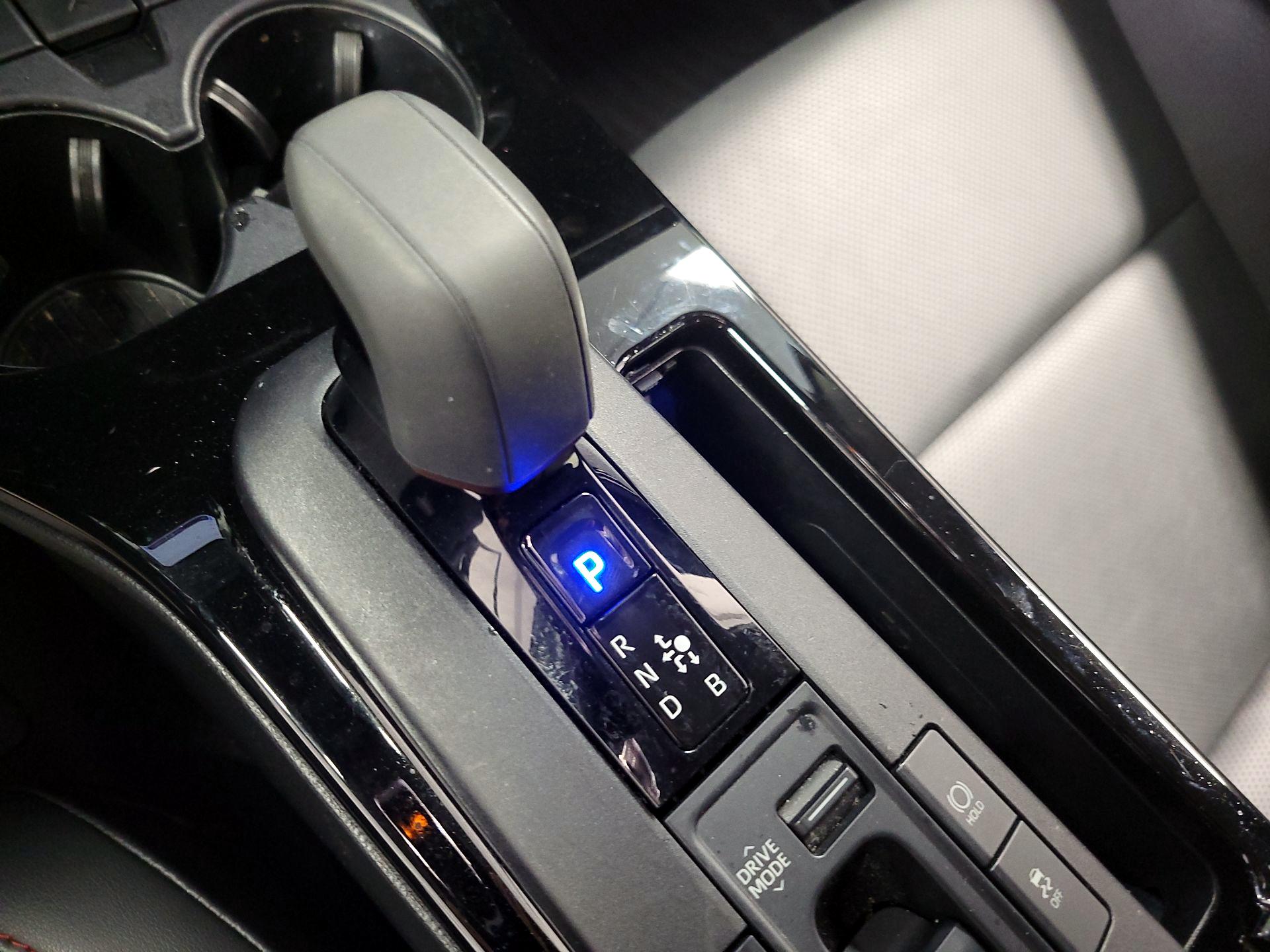 Thumbnail: 2024 Toyota Prius Prime - 16