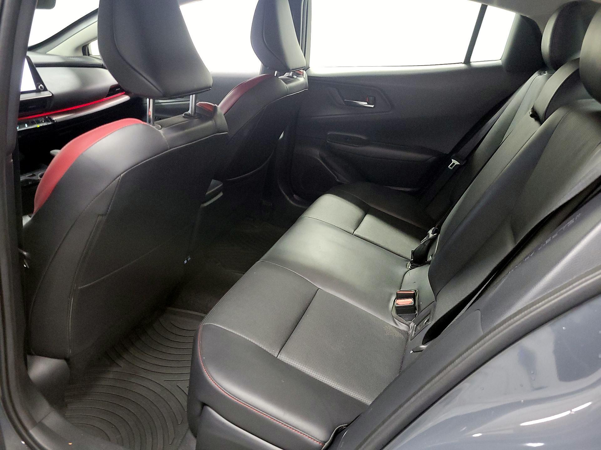 Thumbnail: 2024 Toyota Prius Prime - 17