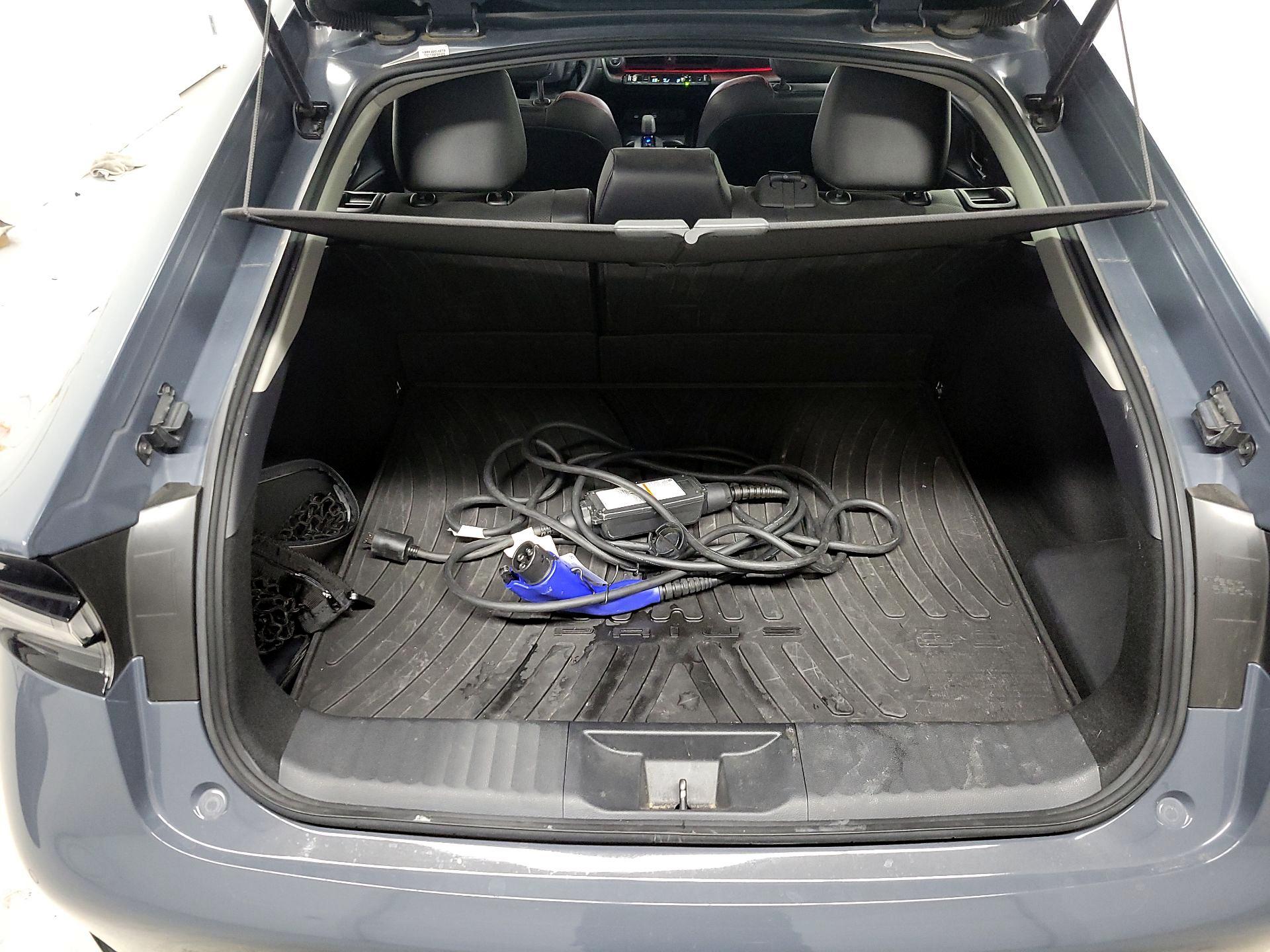 Thumbnail: 2024 Toyota Prius Prime - 18