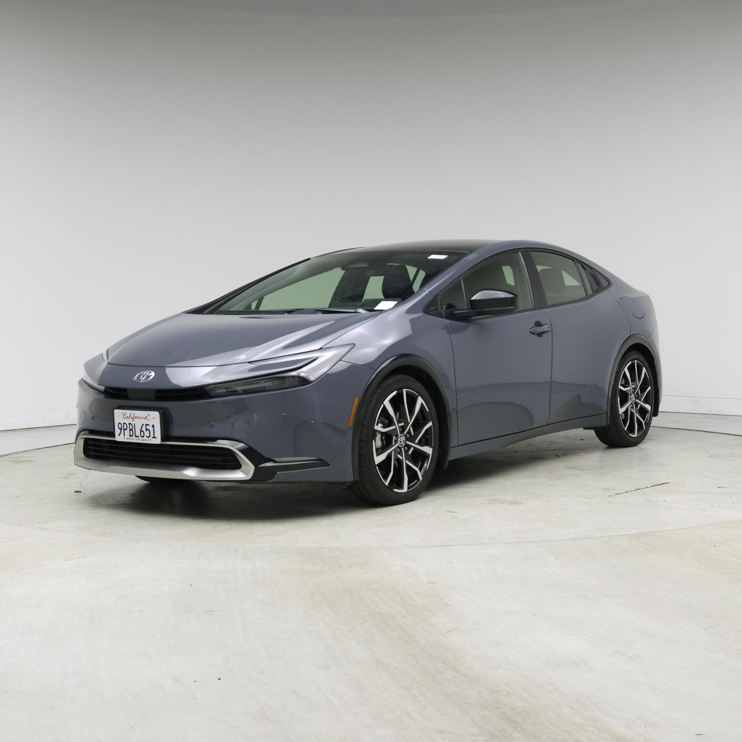 Thumbnail: 2024 Toyota Prius Prime - 4