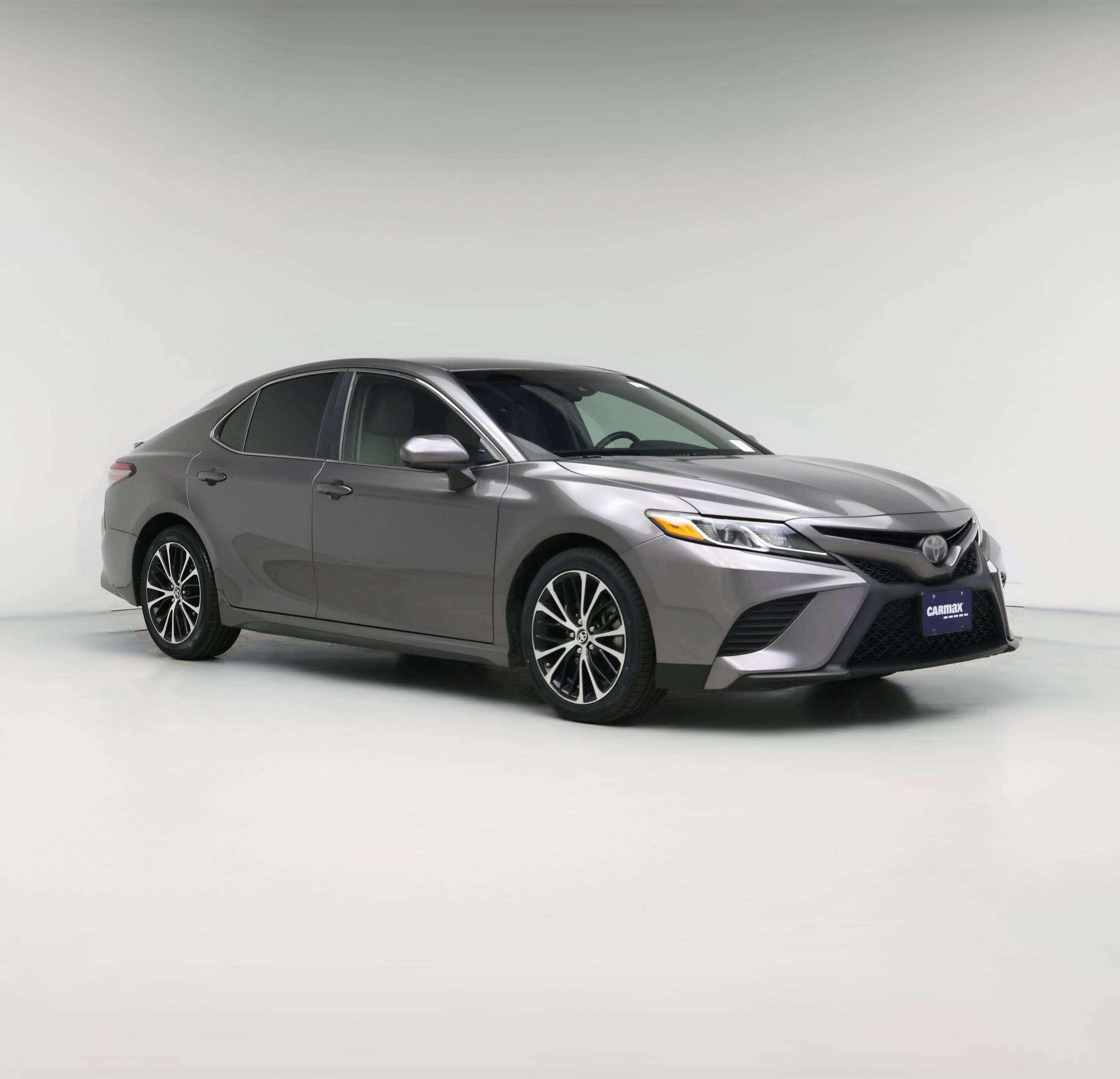 Thumbnail: 2018 Toyota Camry - 1