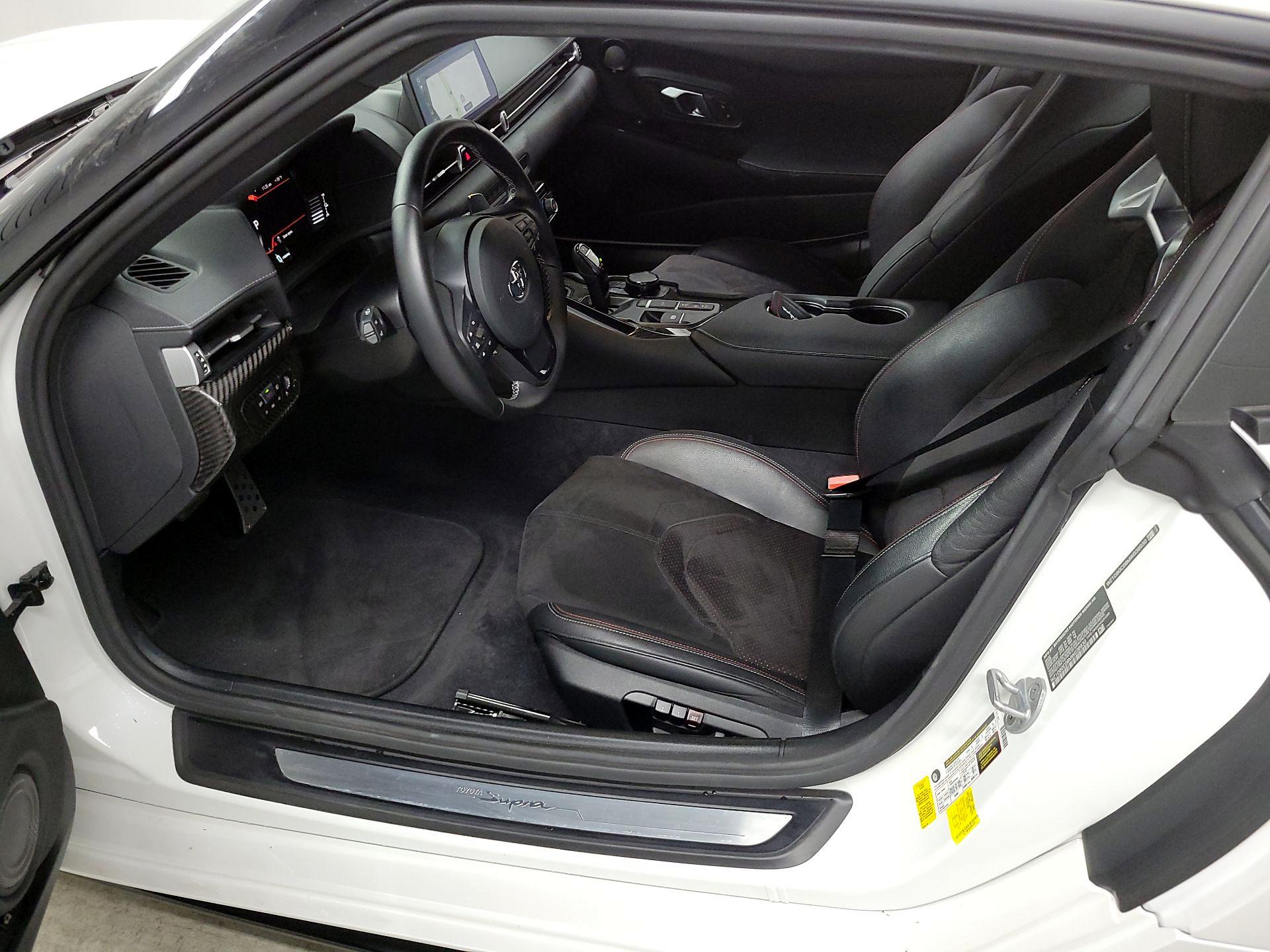 Thumbnail: 2021 Toyota Supra - 11