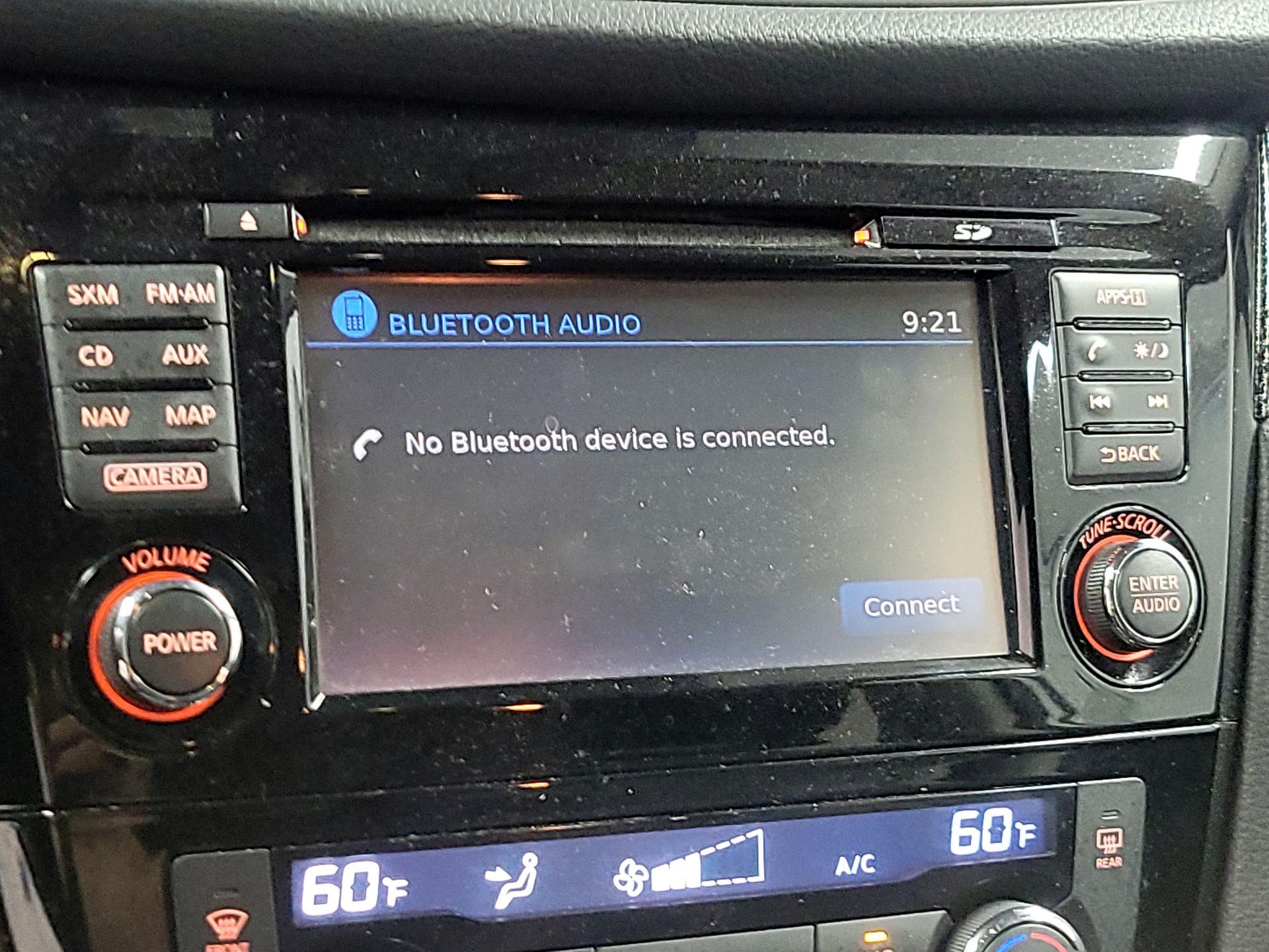 Thumbnail: 2016 Nissan Rogue - 14