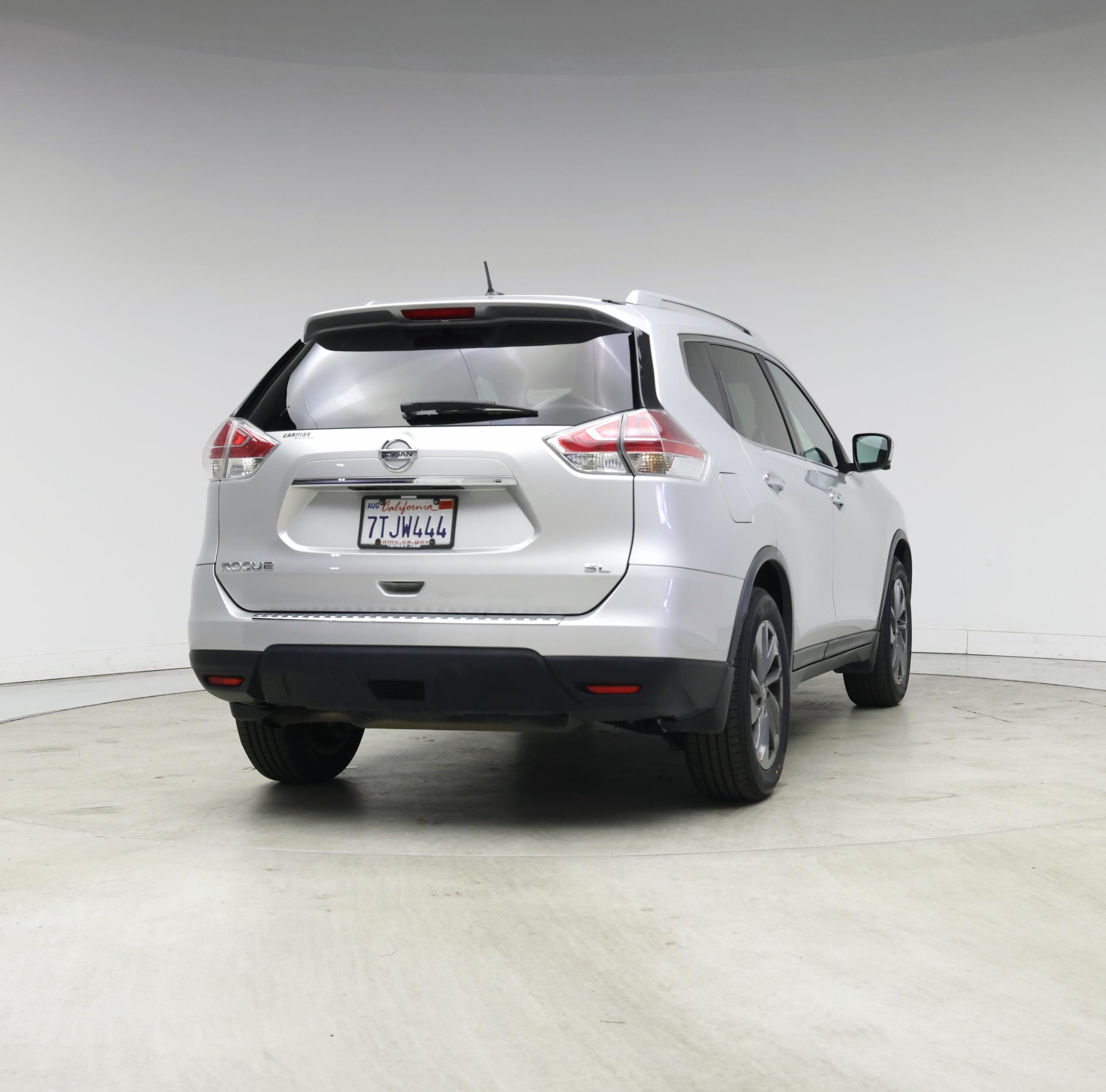 Thumbnail: 2016 Nissan Rogue - 8