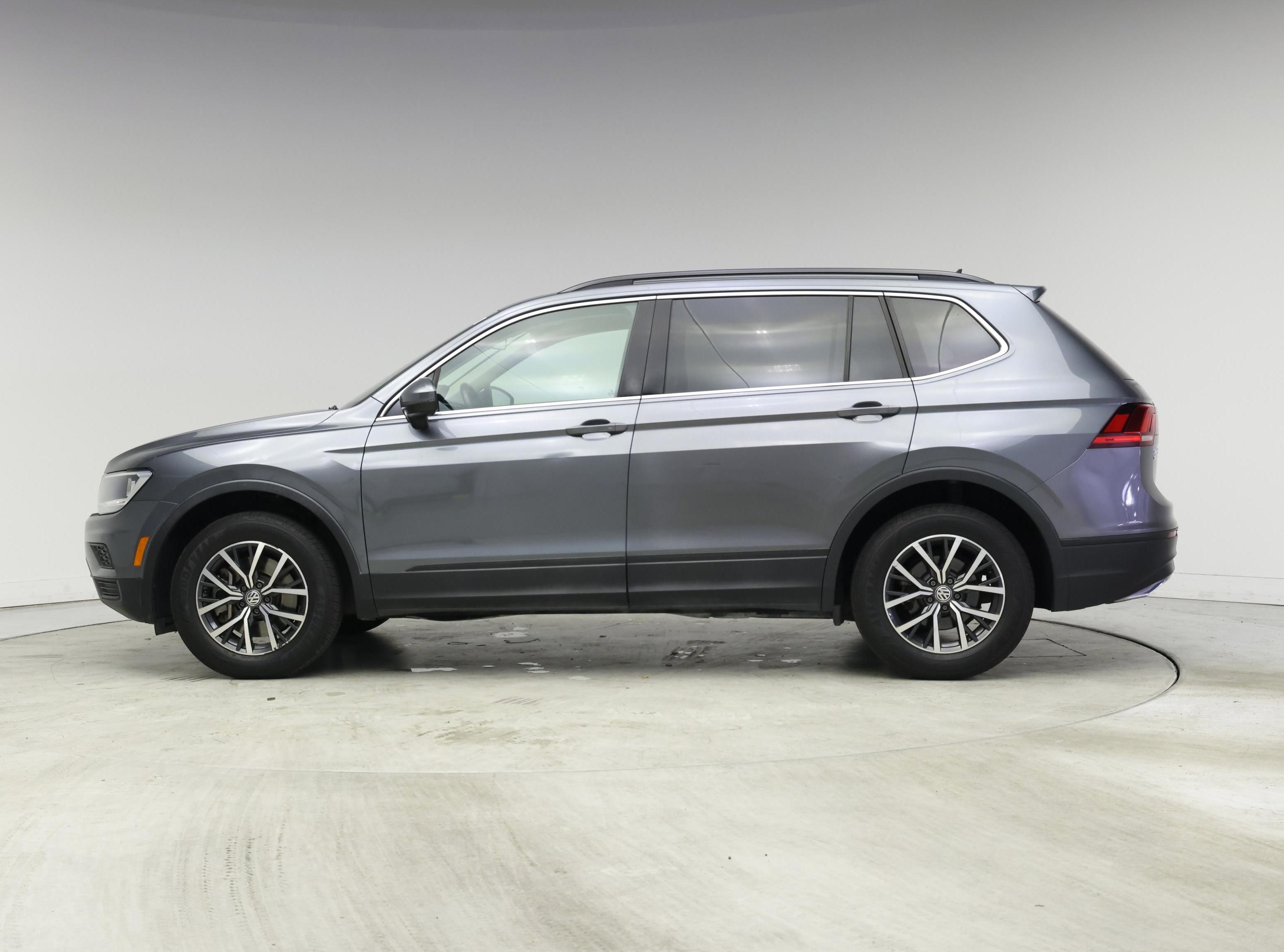 Thumbnail: 2019 Volkswagen Tiguan - 3