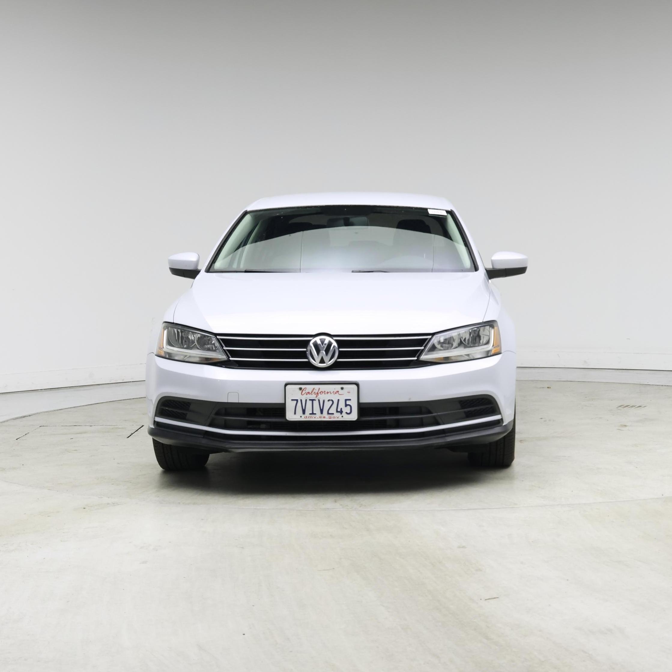 Thumbnail: 2017 Volkswagen Jetta - 5