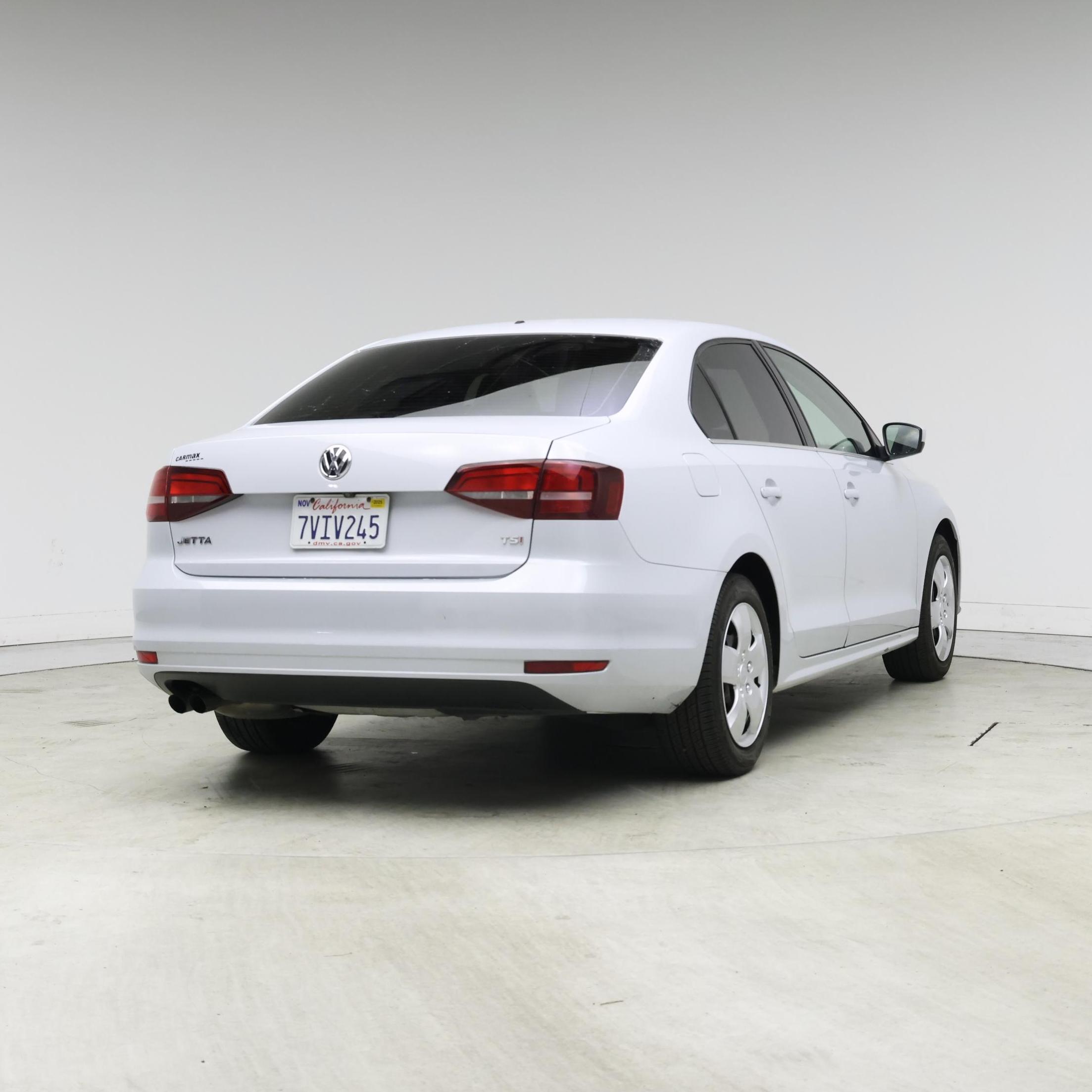 Thumbnail: 2017 Volkswagen Jetta - 8