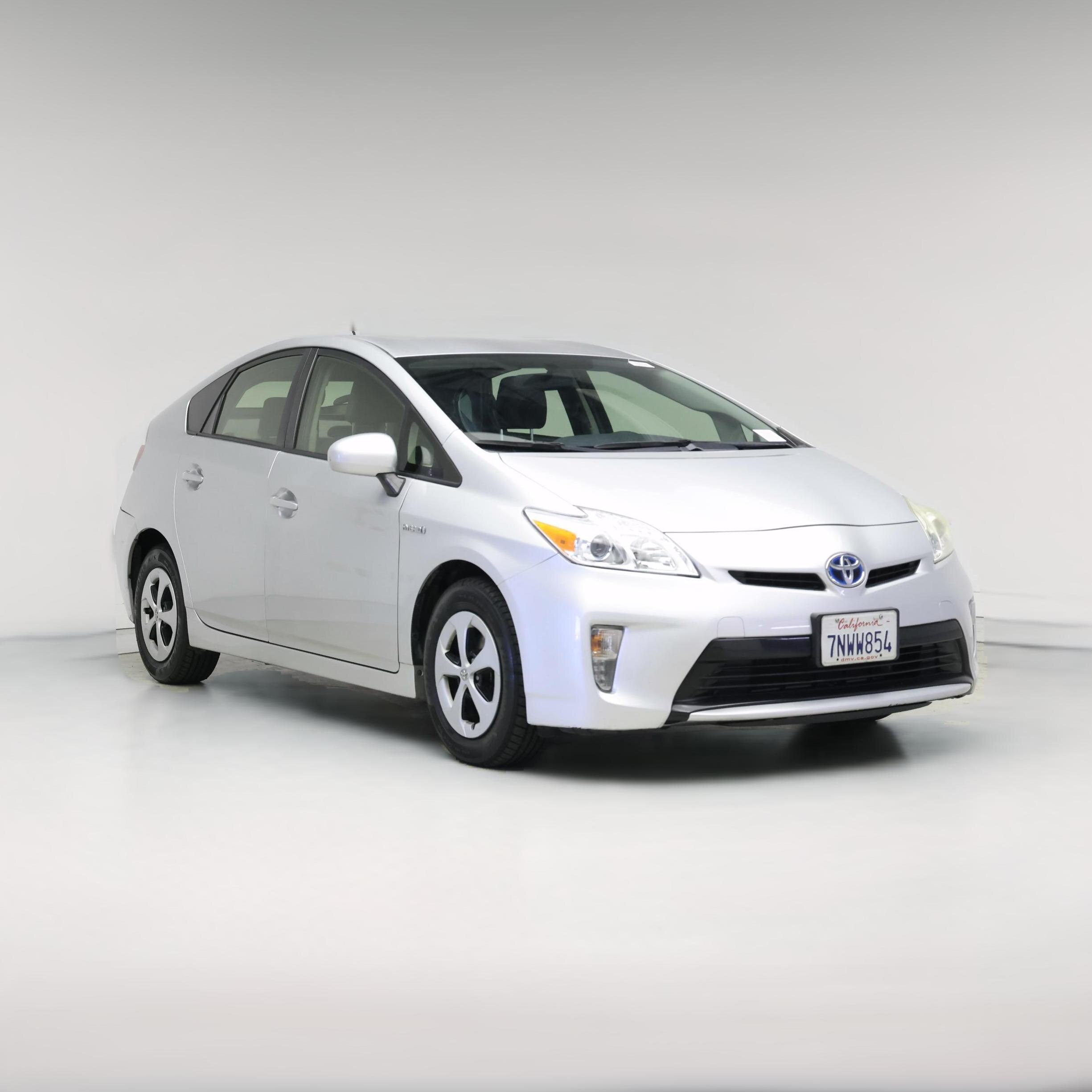 Thumbnail: 2015 Toyota Prius - 1