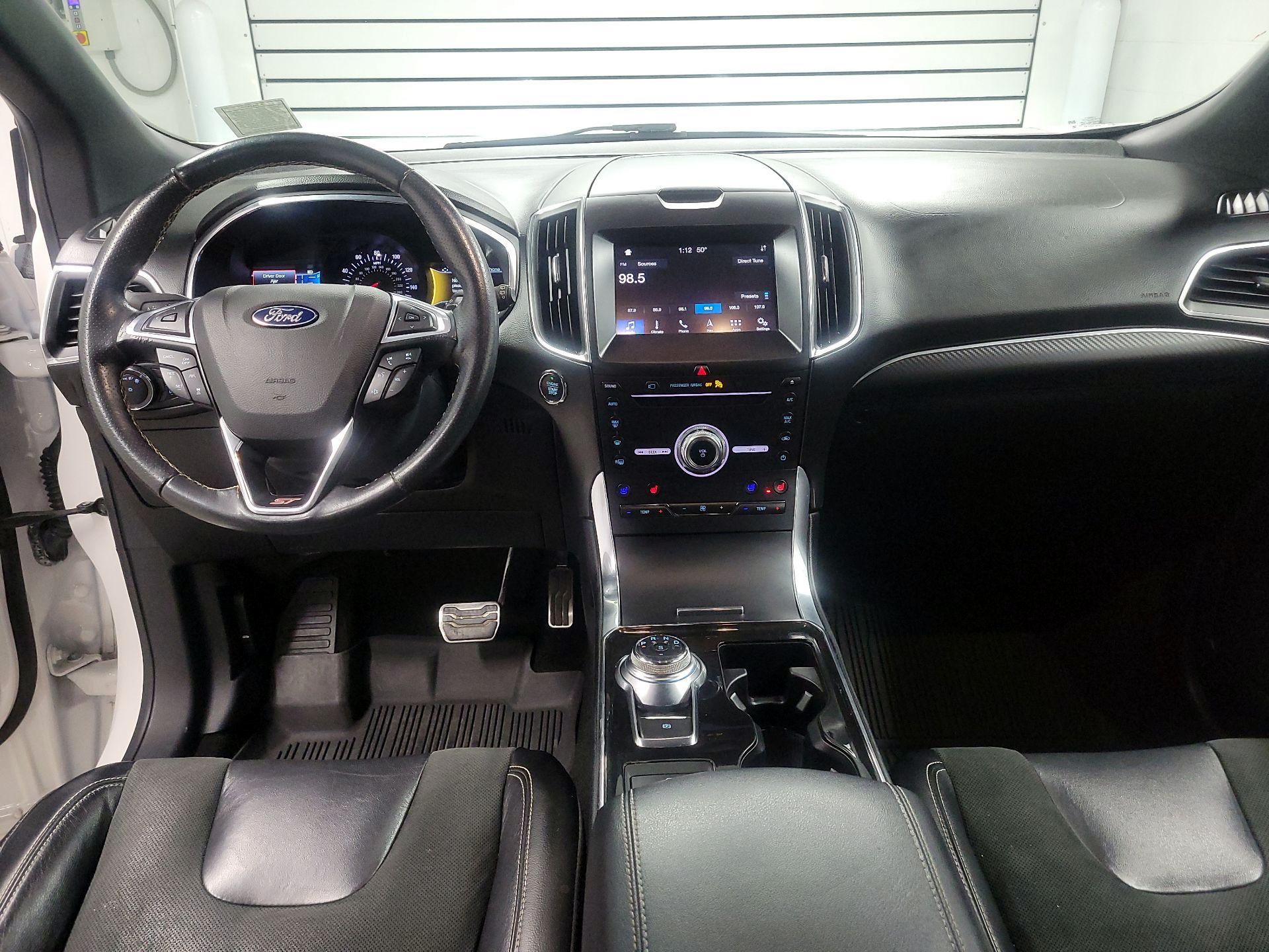 Thumbnail: 2019 Ford Edge - 9