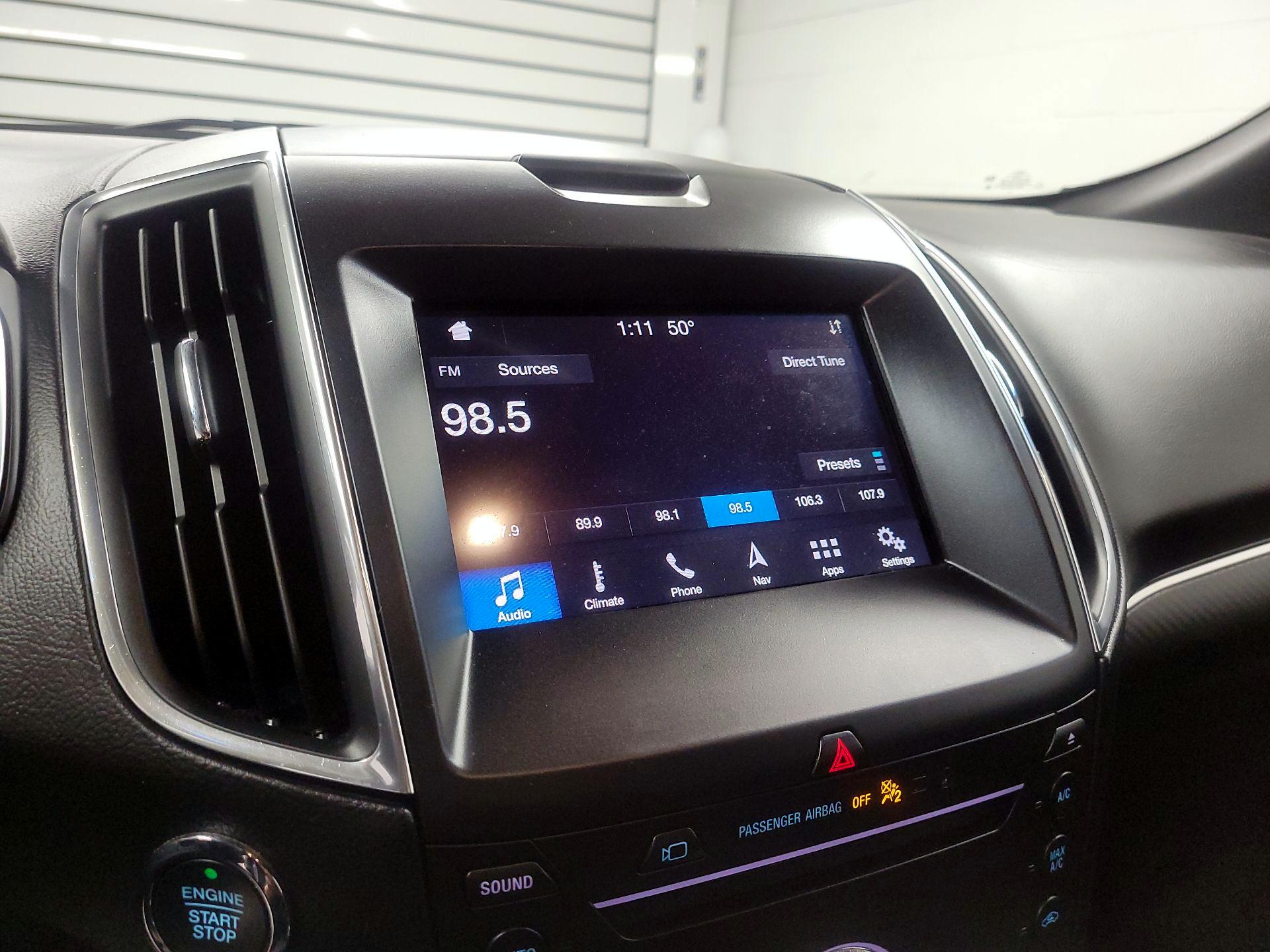 Thumbnail: 2019 Ford Edge - 15