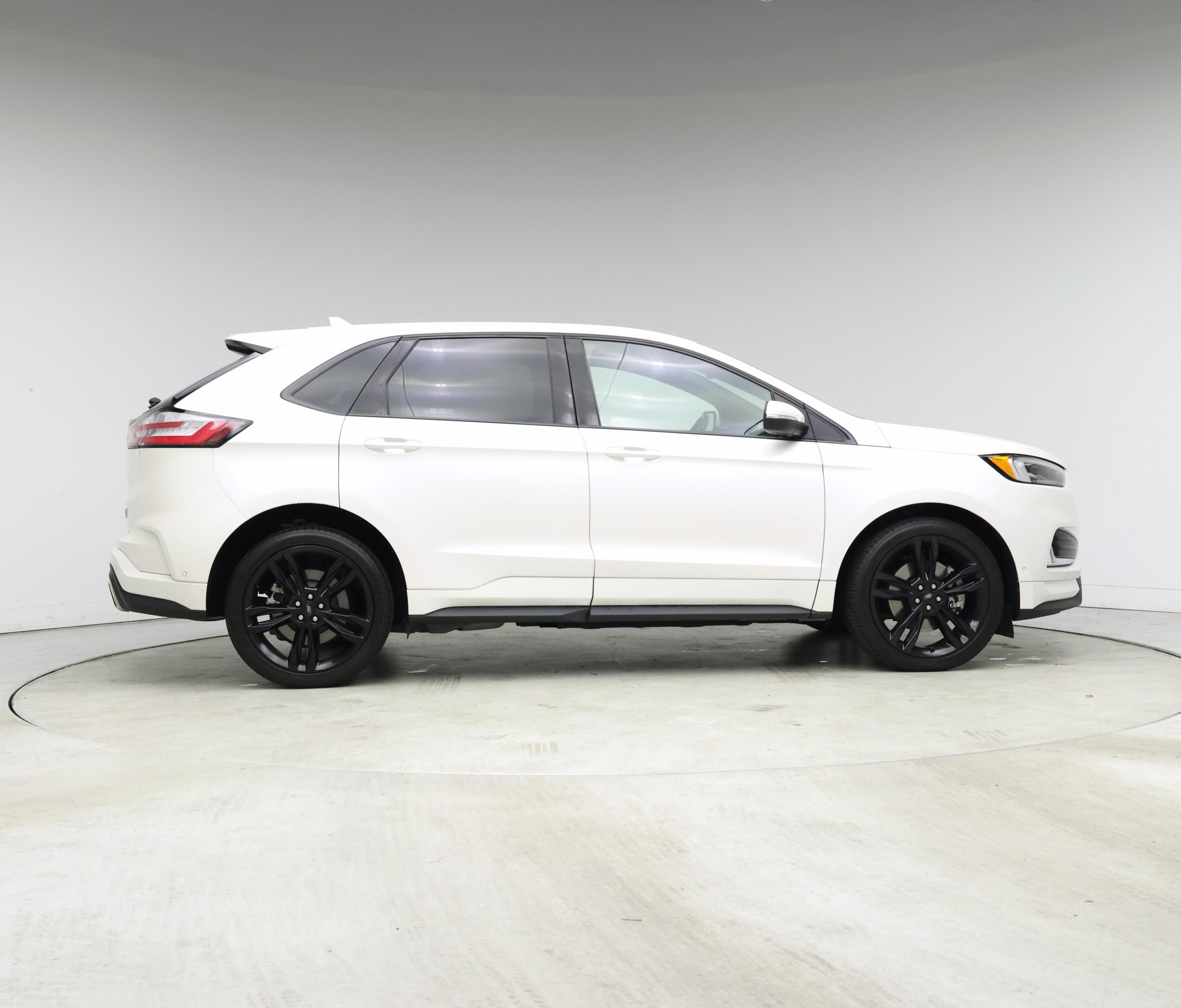Thumbnail: 2019 Ford Edge - 7