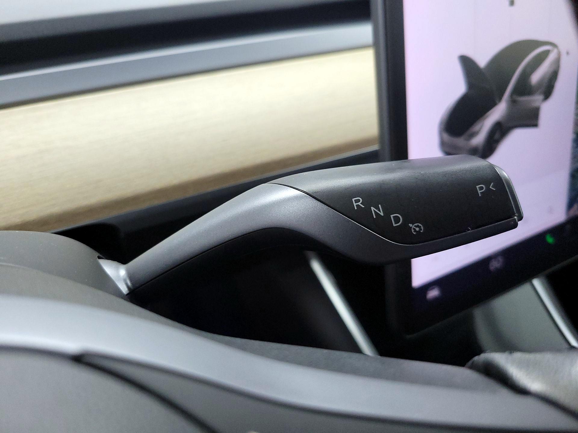 Thumbnail: 2020 Tesla Model 3 - 17