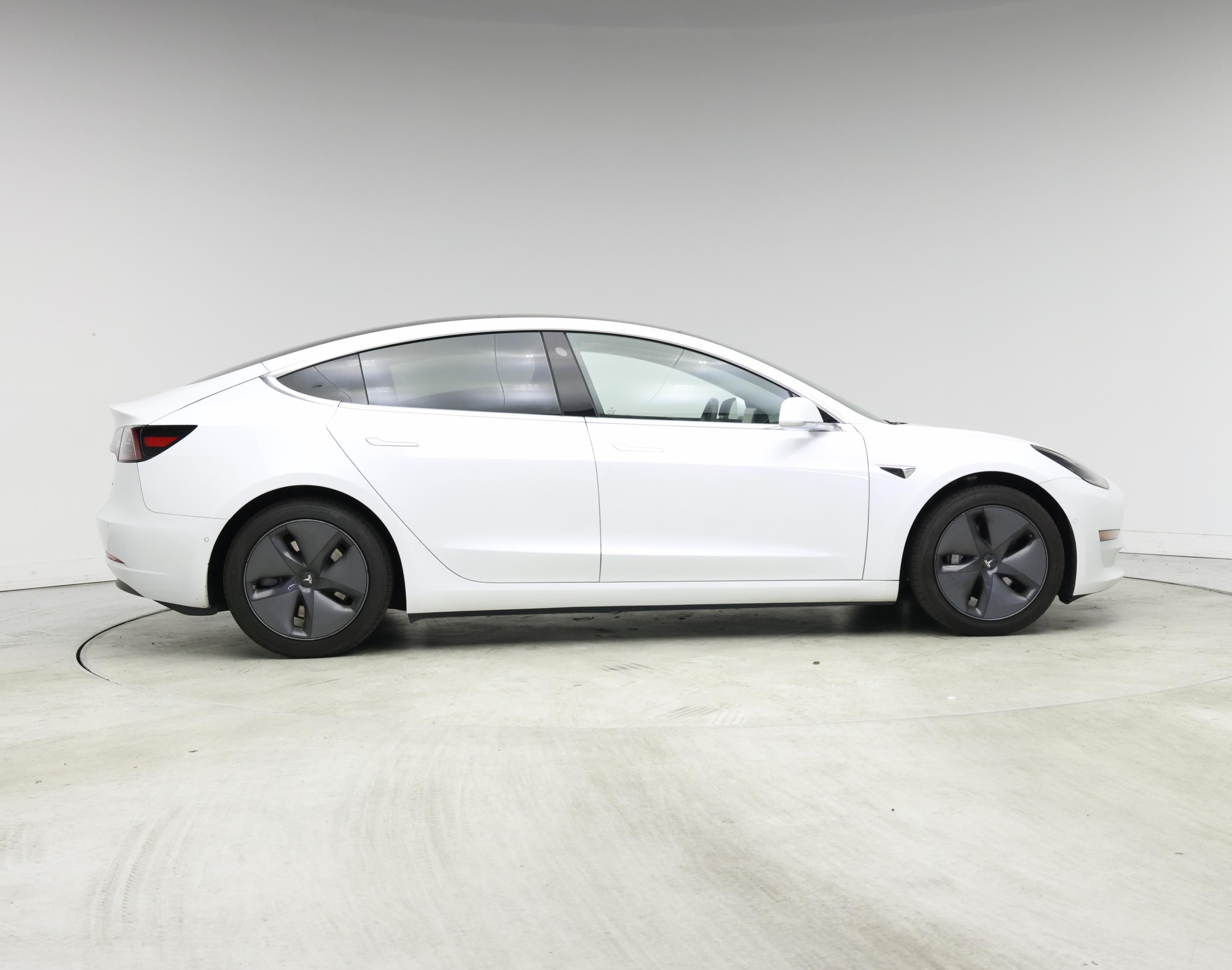 Thumbnail: 2020 Tesla Model 3 - 7