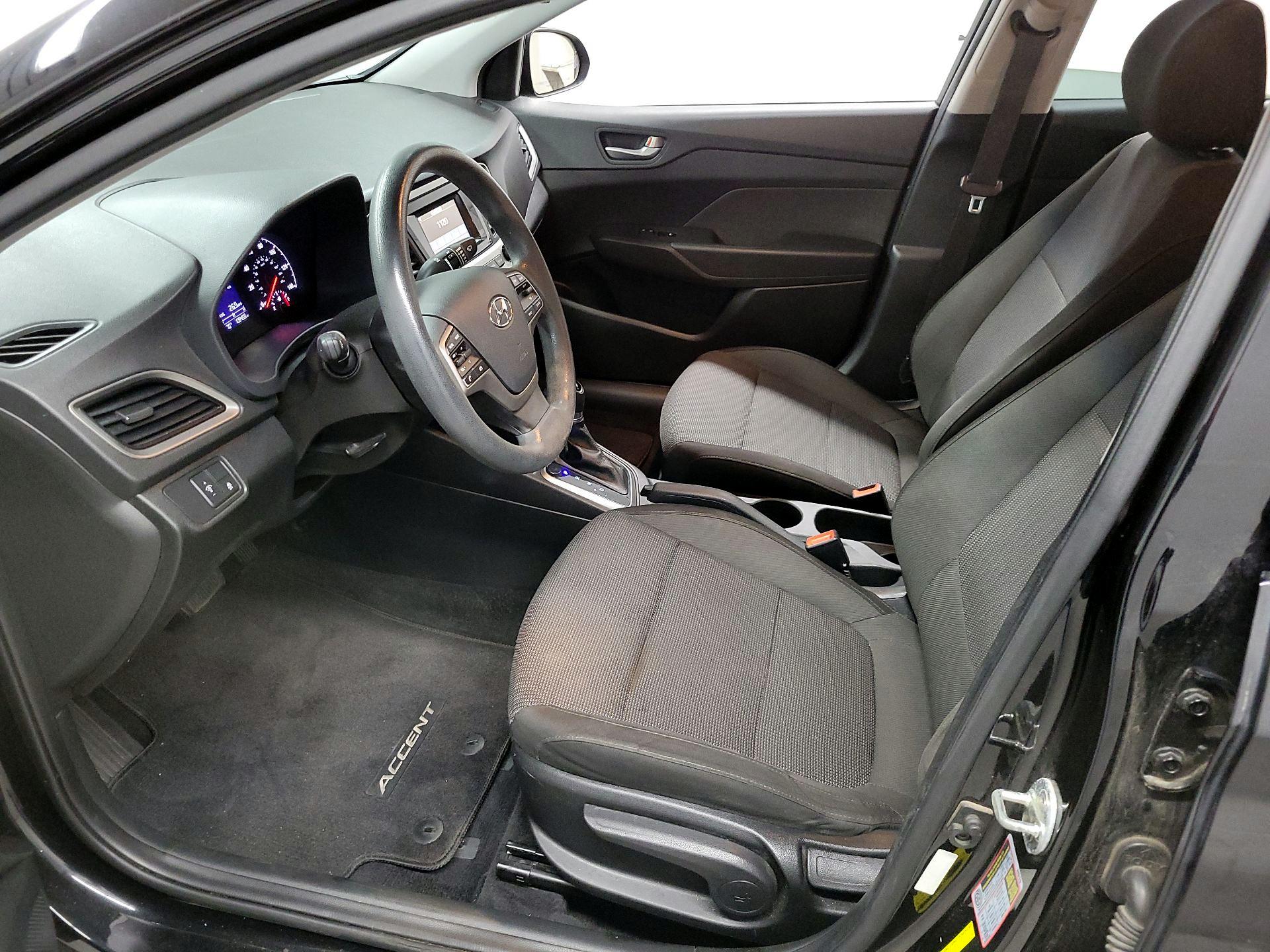 Thumbnail: 2018 Hyundai Accent - 11