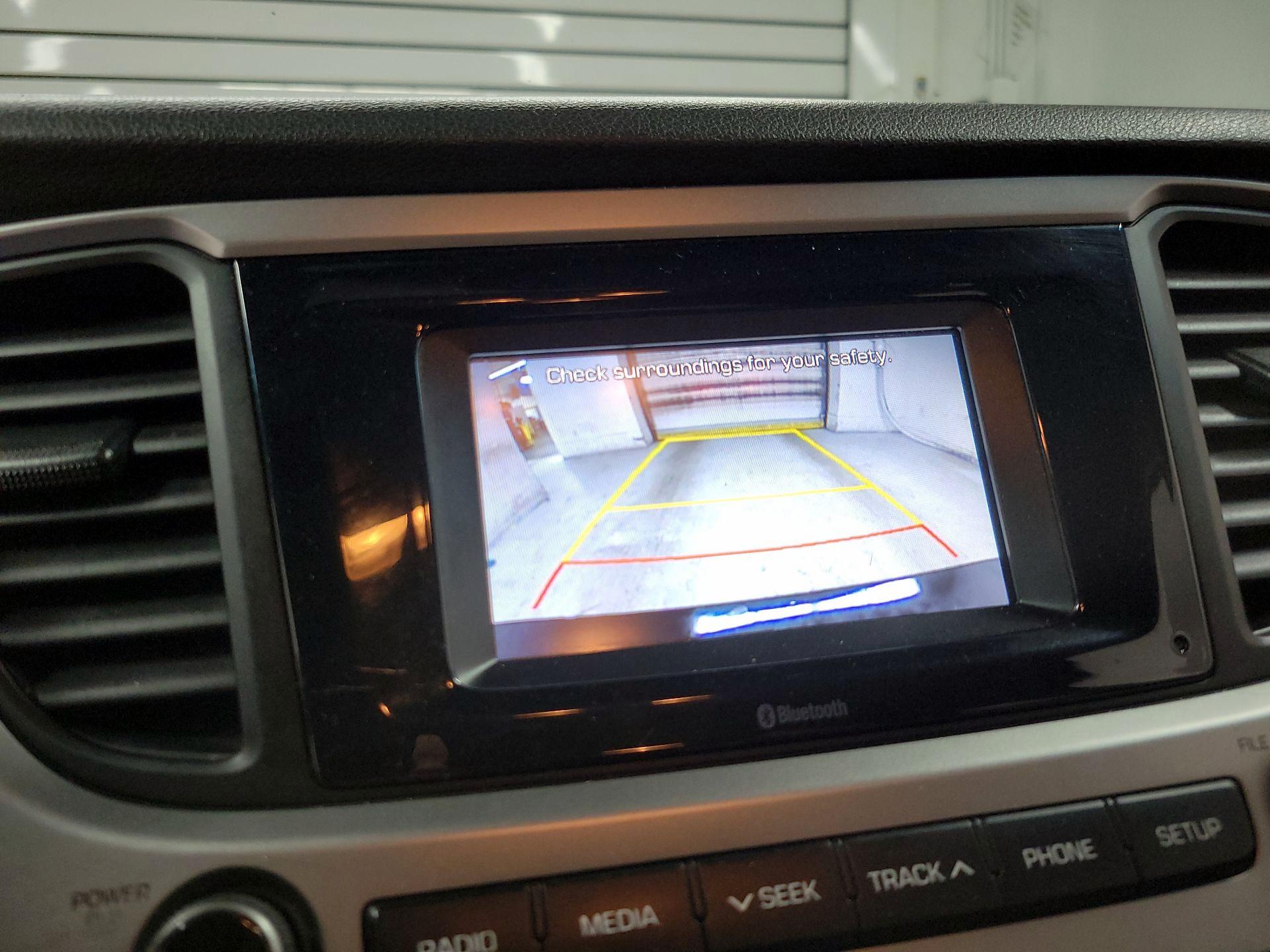 Thumbnail: 2018 Hyundai Accent - 14